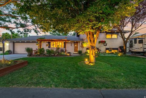 Tiny photo for 5883 S HOMESTEAD CT E, Murray, UT 84107 (MLS # 2147584)