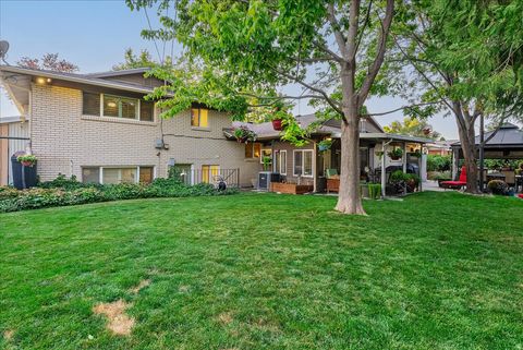 Tiny photo for 5883 S HOMESTEAD CT E, Murray, UT 84107 (MLS # 2147584)