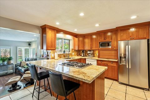 Tiny photo for 5883 S HOMESTEAD CT E, Murray, UT 84107 (MLS # 2147584)