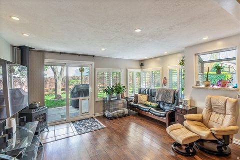 Tiny photo for 5883 S HOMESTEAD CT E, Murray, UT 84107 (MLS # 2147584)