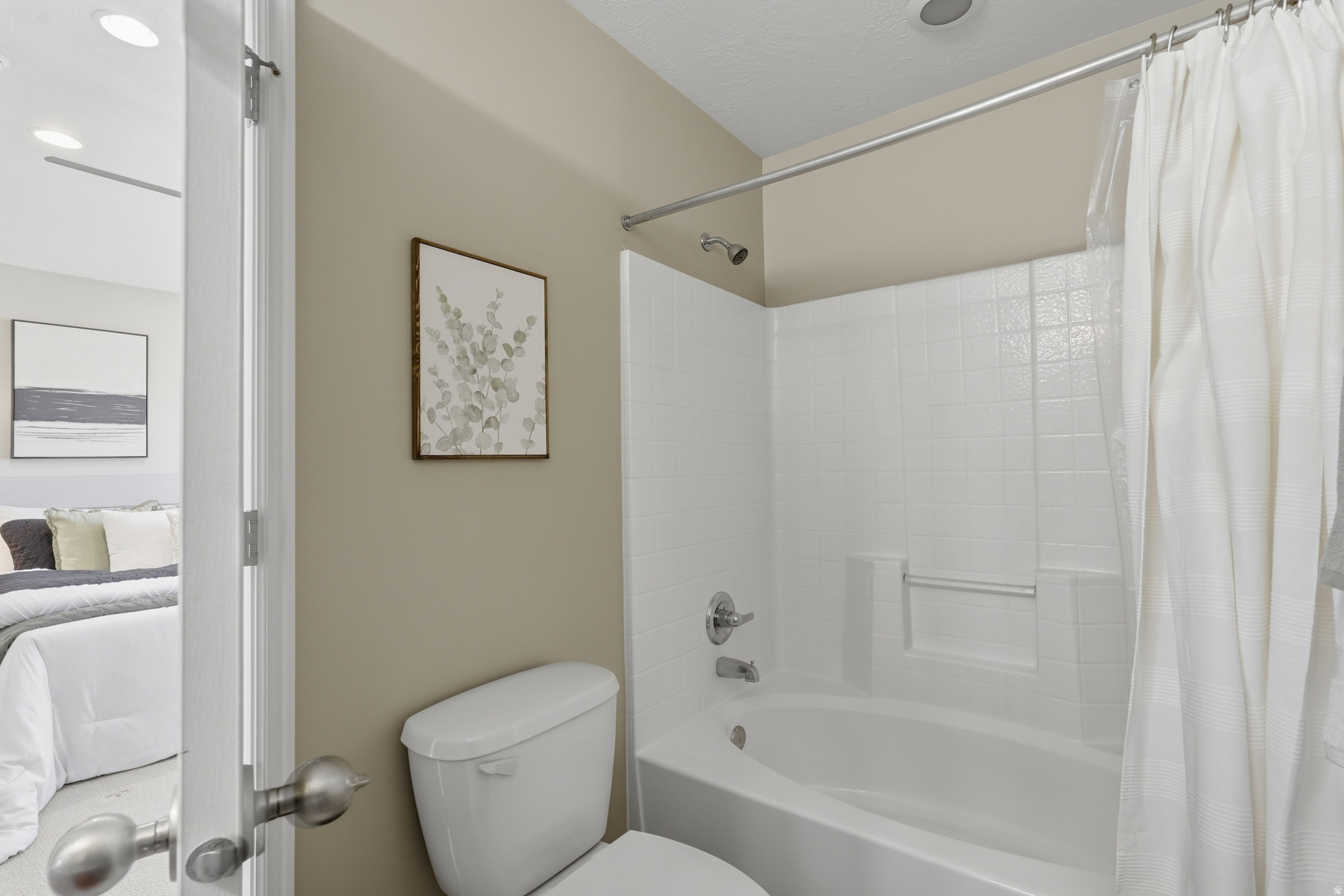 FOXBORO COVENTRY - Residential