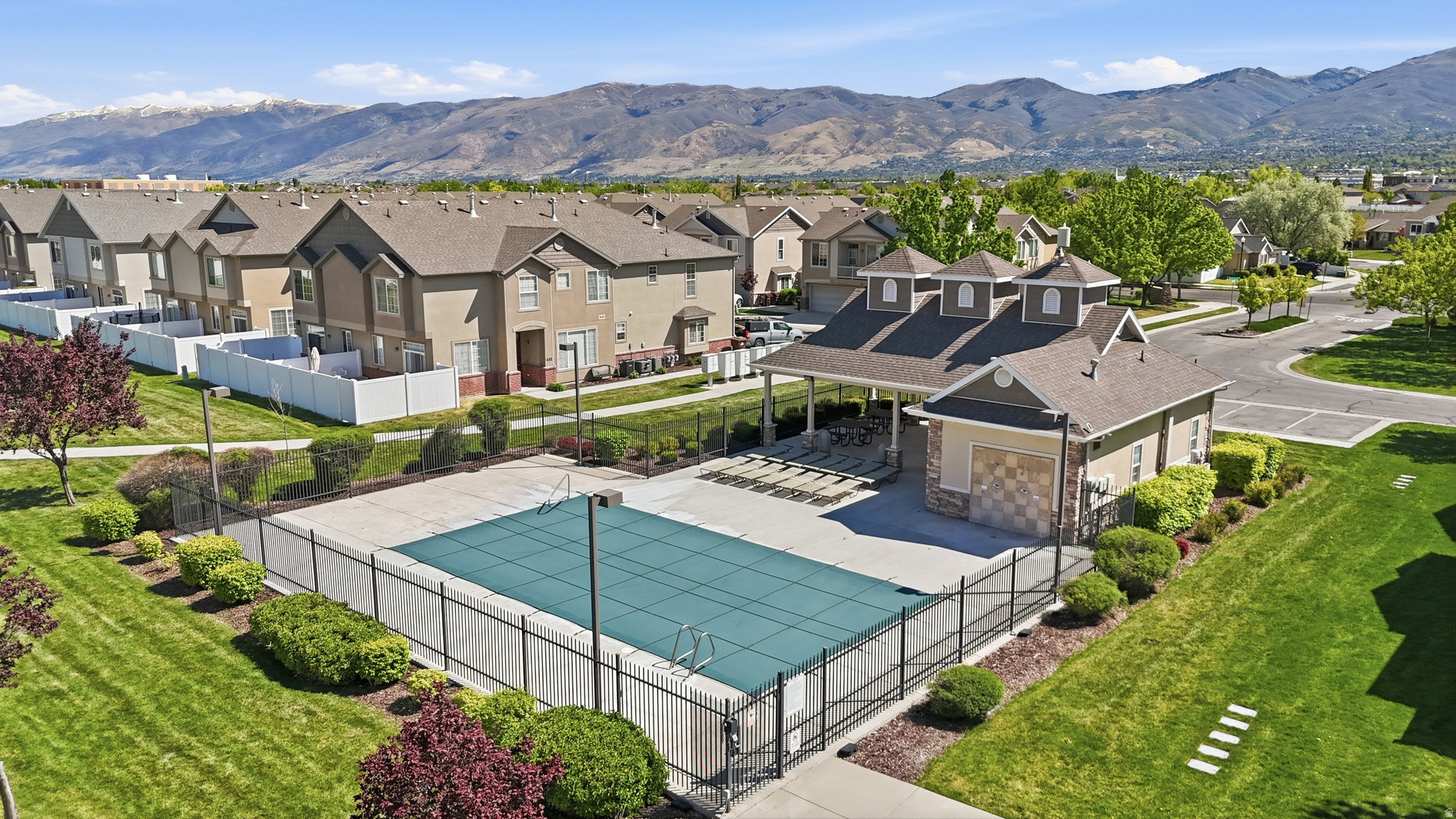 FOXBORO COVENTRY - Residential