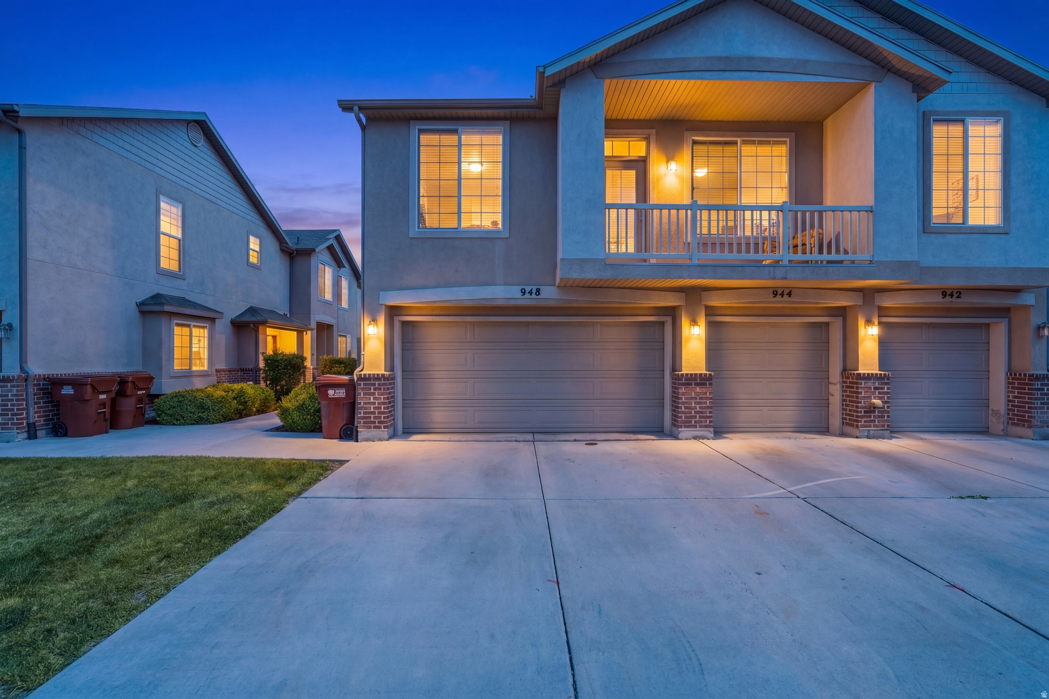 FOXBORO COVENTRY - Residential