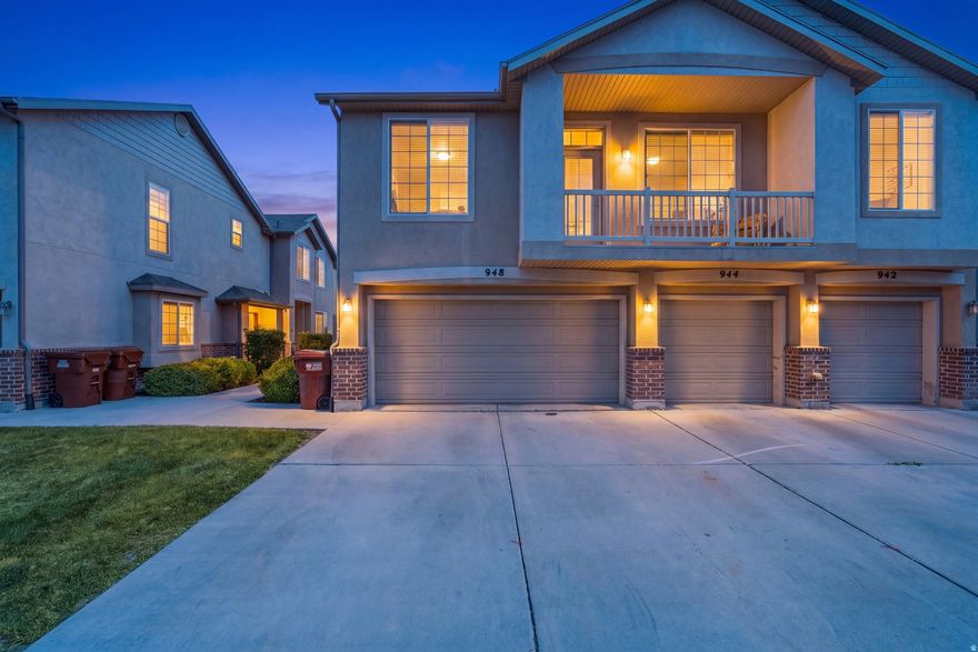 Welcome to this move-in ready townhome that perfectly blends comfort and convenience. Ideally located just steps from the community park and clubhouse, you'll enjoy access to a fully equipped gym featuring newer equipment, perfect for an active lifestyle right outside your door. Inside, the home is truly turnkey with all appliances included. Major updates provide peace of mind, including a newer disposal, dishwasher, and water heater.  Commuters and adventurers alike will love the prime location with quick access to the freeway, as well as close proximity to shopping, dining, downtown, and the airport. Whether you're heading to work, running errands, or enjoying a night out, everything you need is just minutes away. Plus, take advantage of direct access to the Legacy hiking and biking trails, offering miles of scenic outdoor recreation.    Square footage figures are provided as a courtesy estimate only and were obtained from county records .  Buyer is advised to obtain an independent measurement.