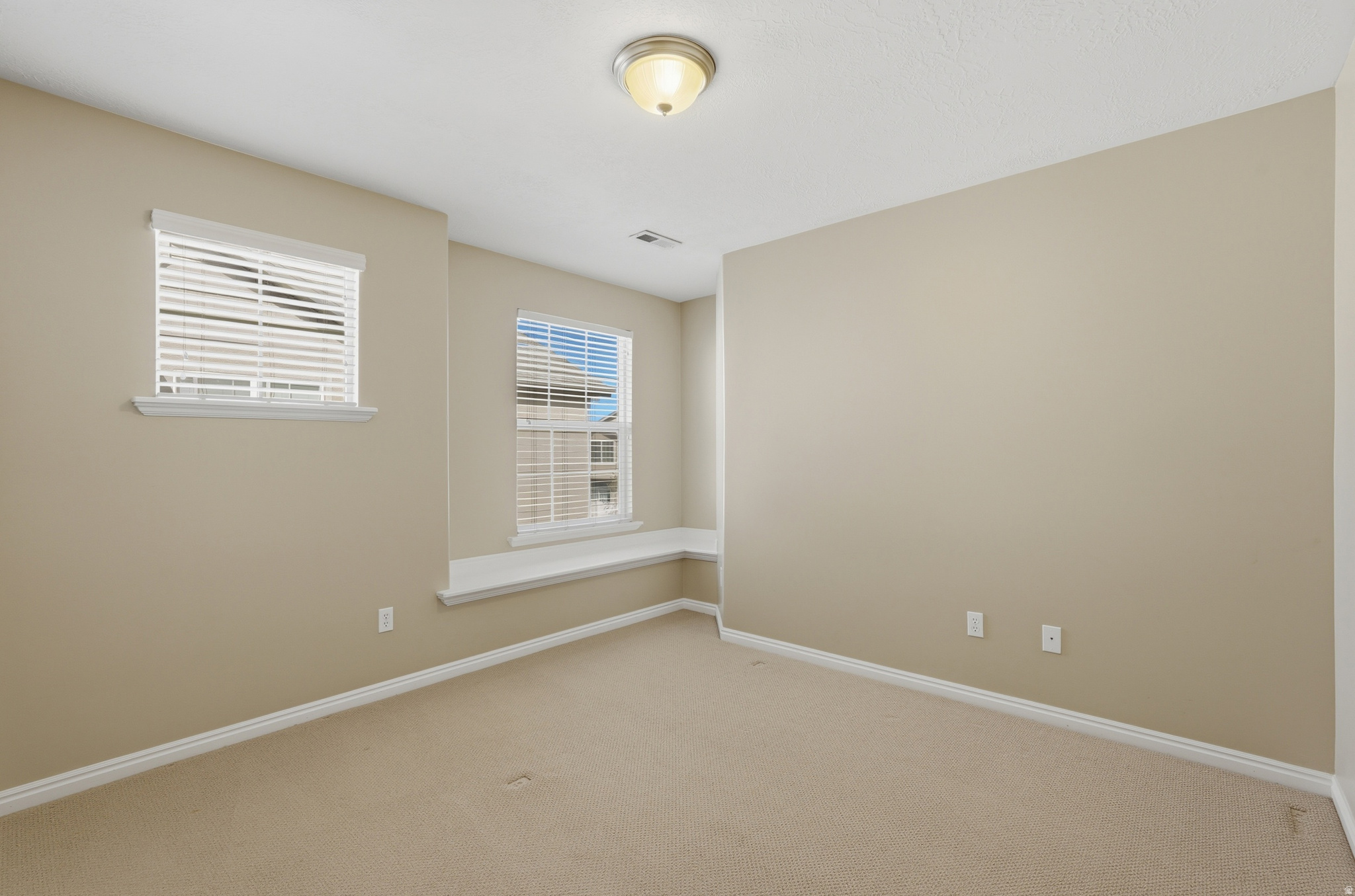 FOXBORO COVENTRY - Residential