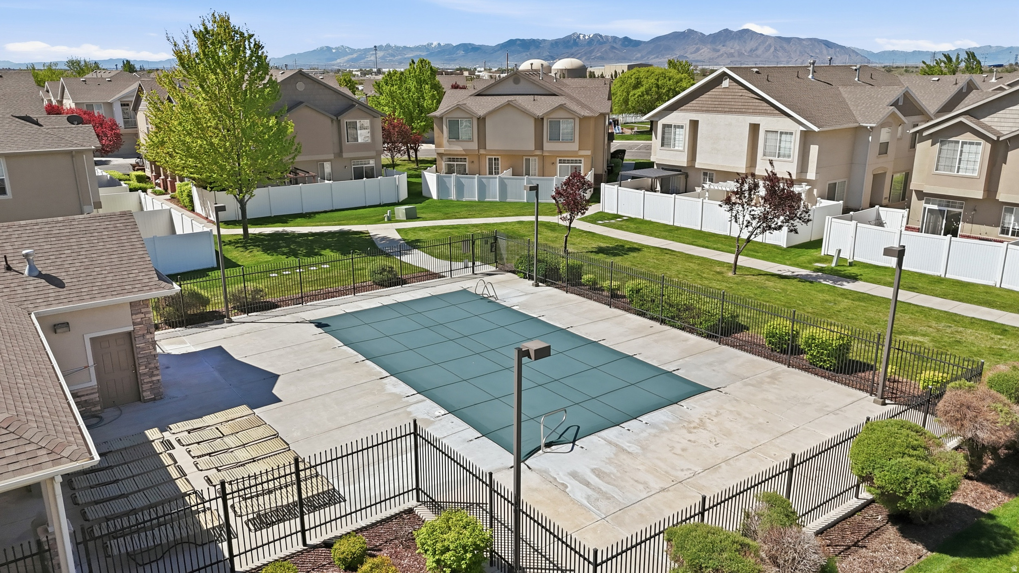 FOXBORO COVENTRY - Residential