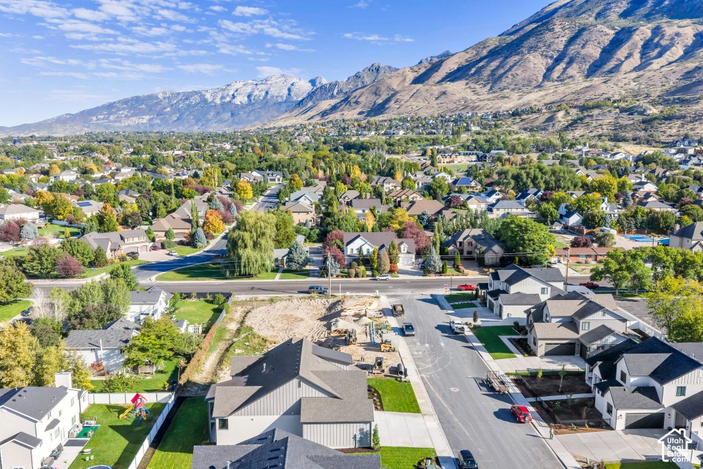 Photo of 1749 N SIENA CIR, Pleasant Grove, UT 84062 (MLS # 2188347)