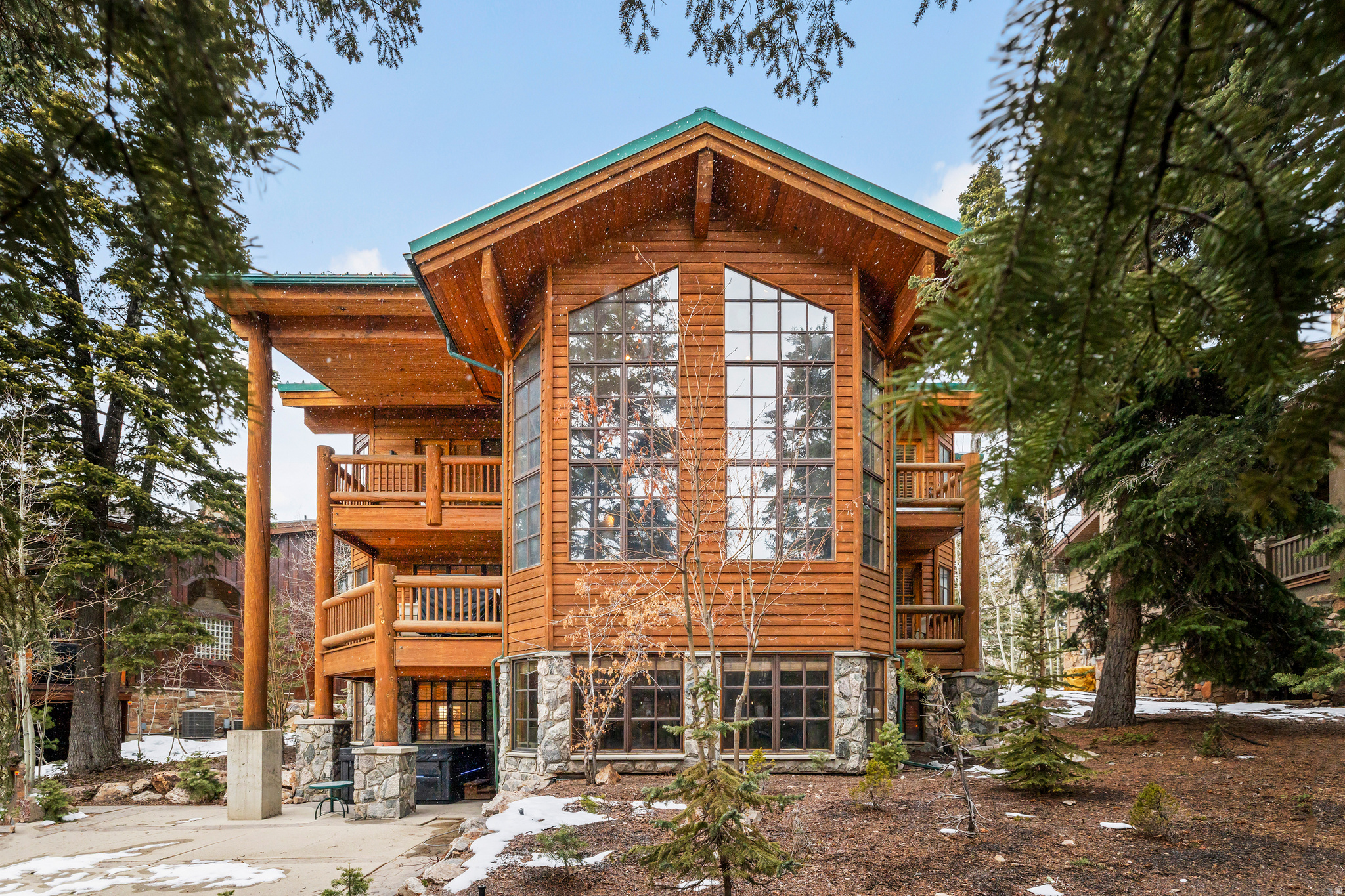 KNOLL ESTATES - Residential