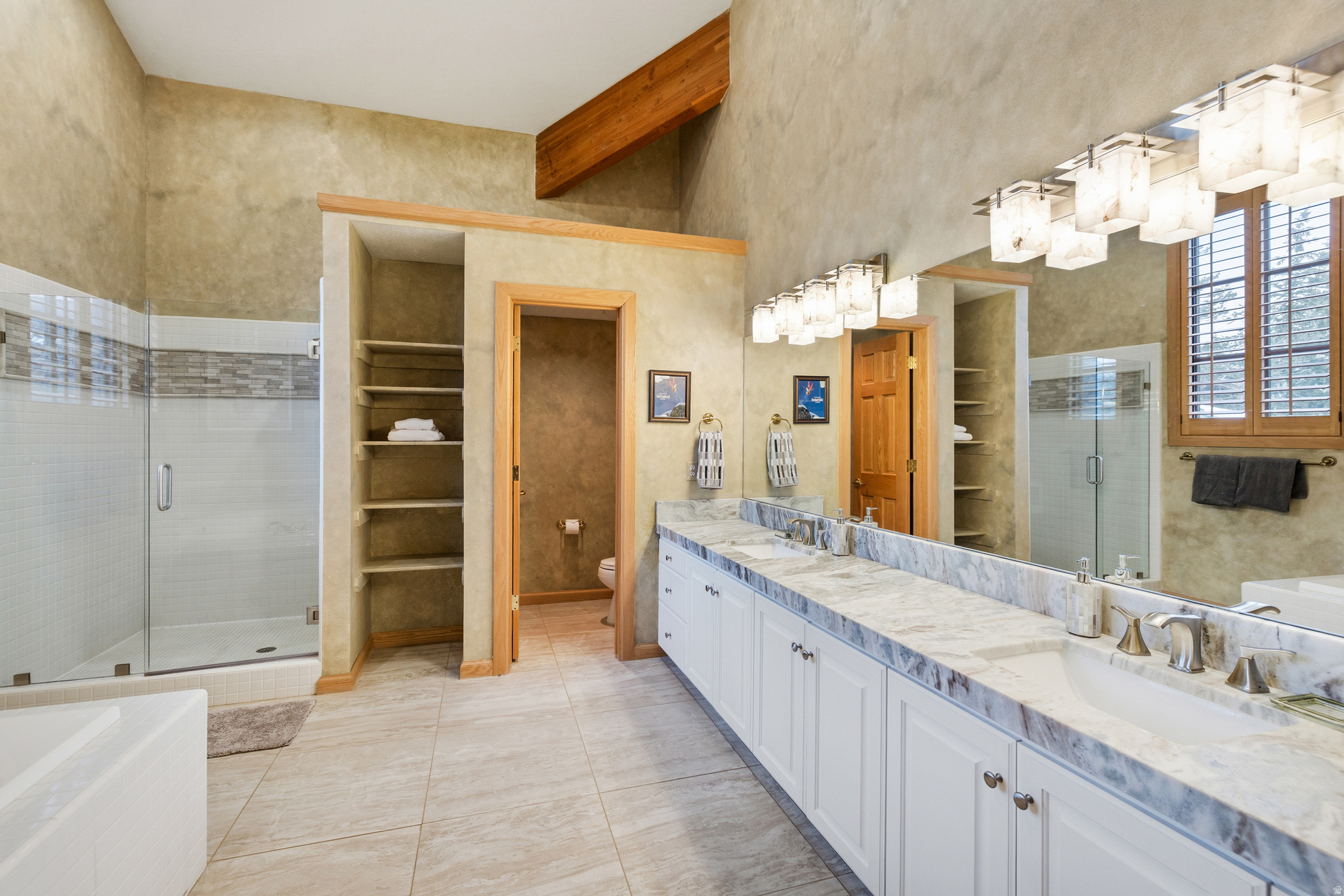 KNOLL ESTATES - Residential