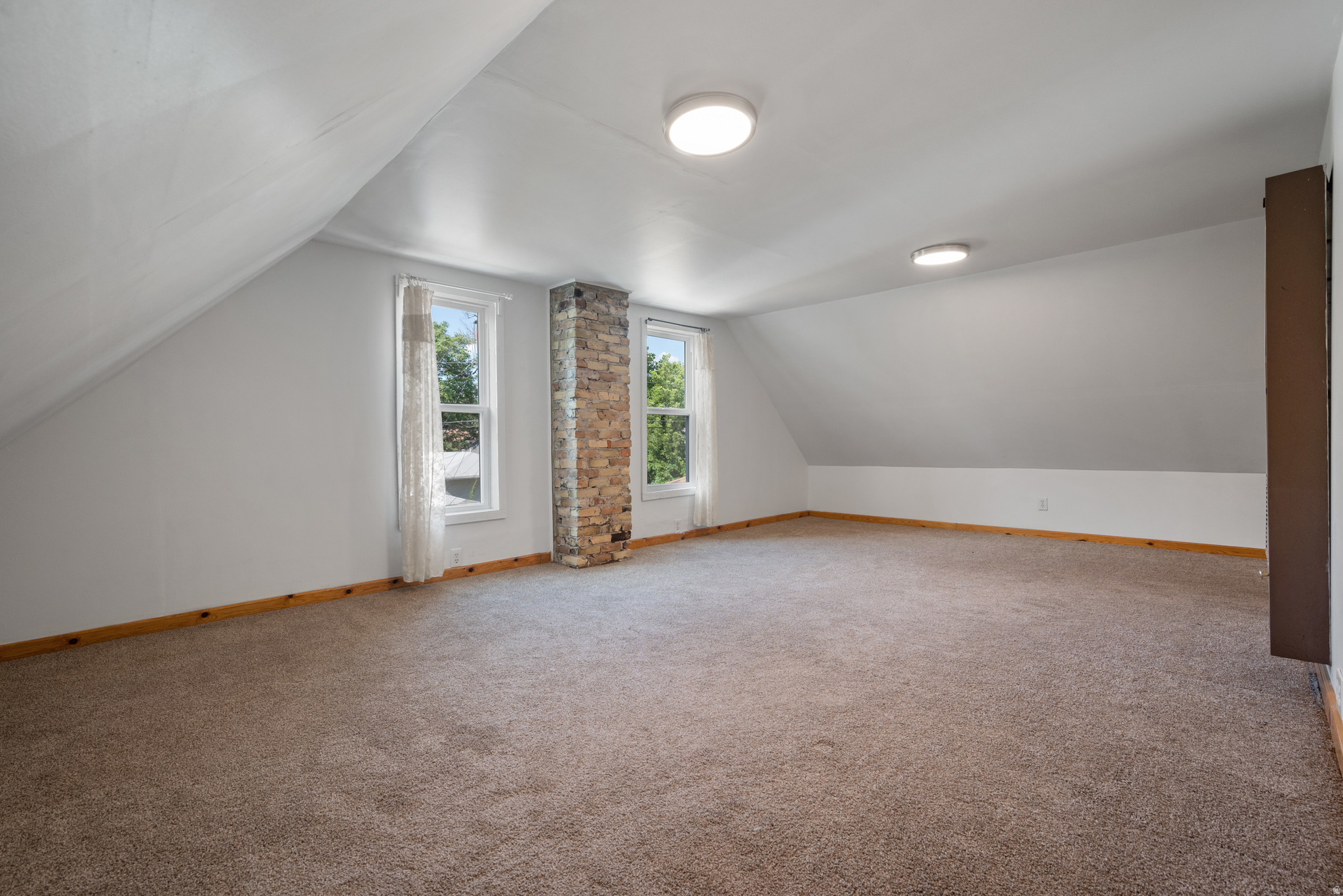 NORWOOD PLACE - Residential Income