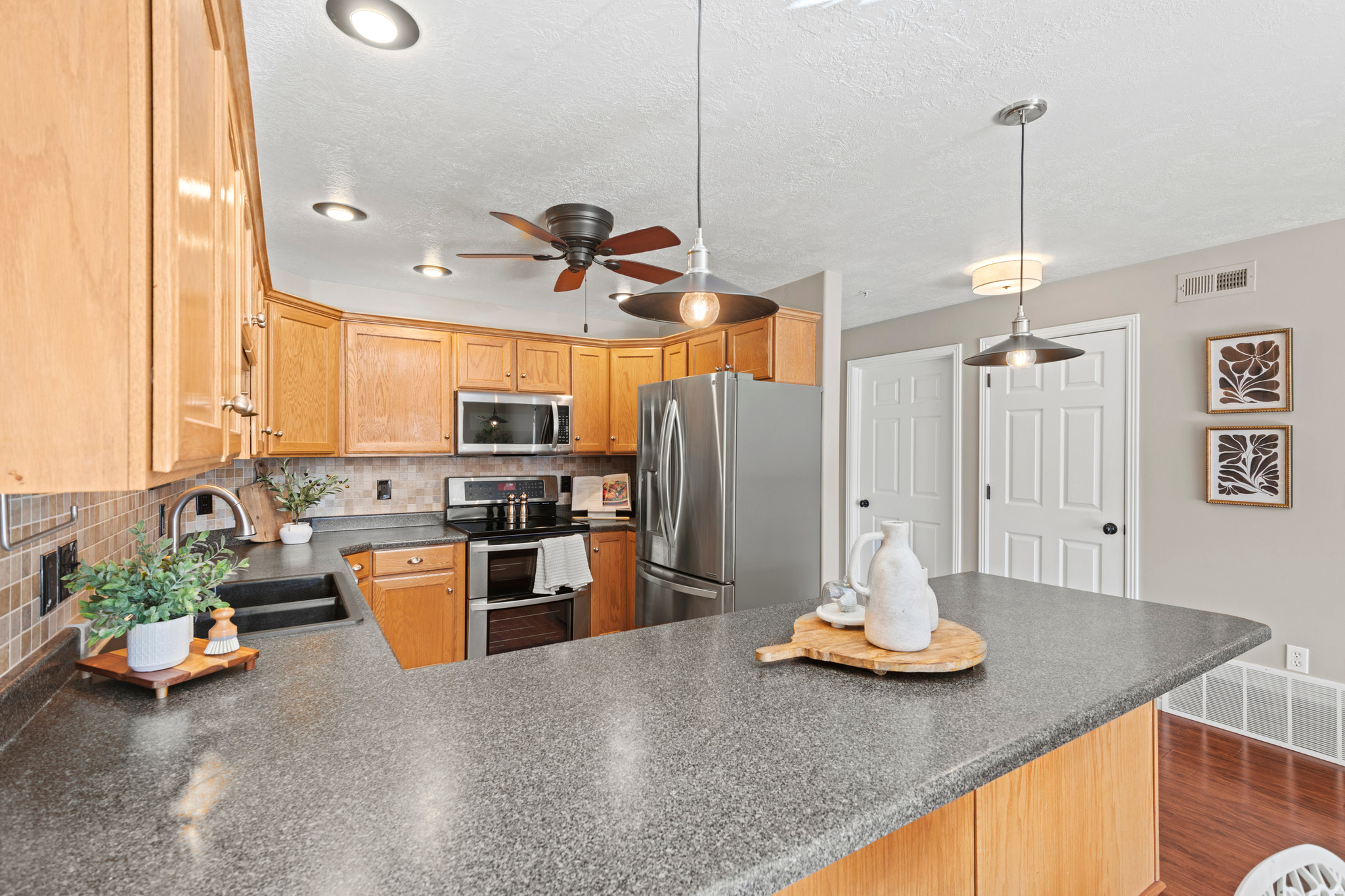 STONE HAVEN - Residential