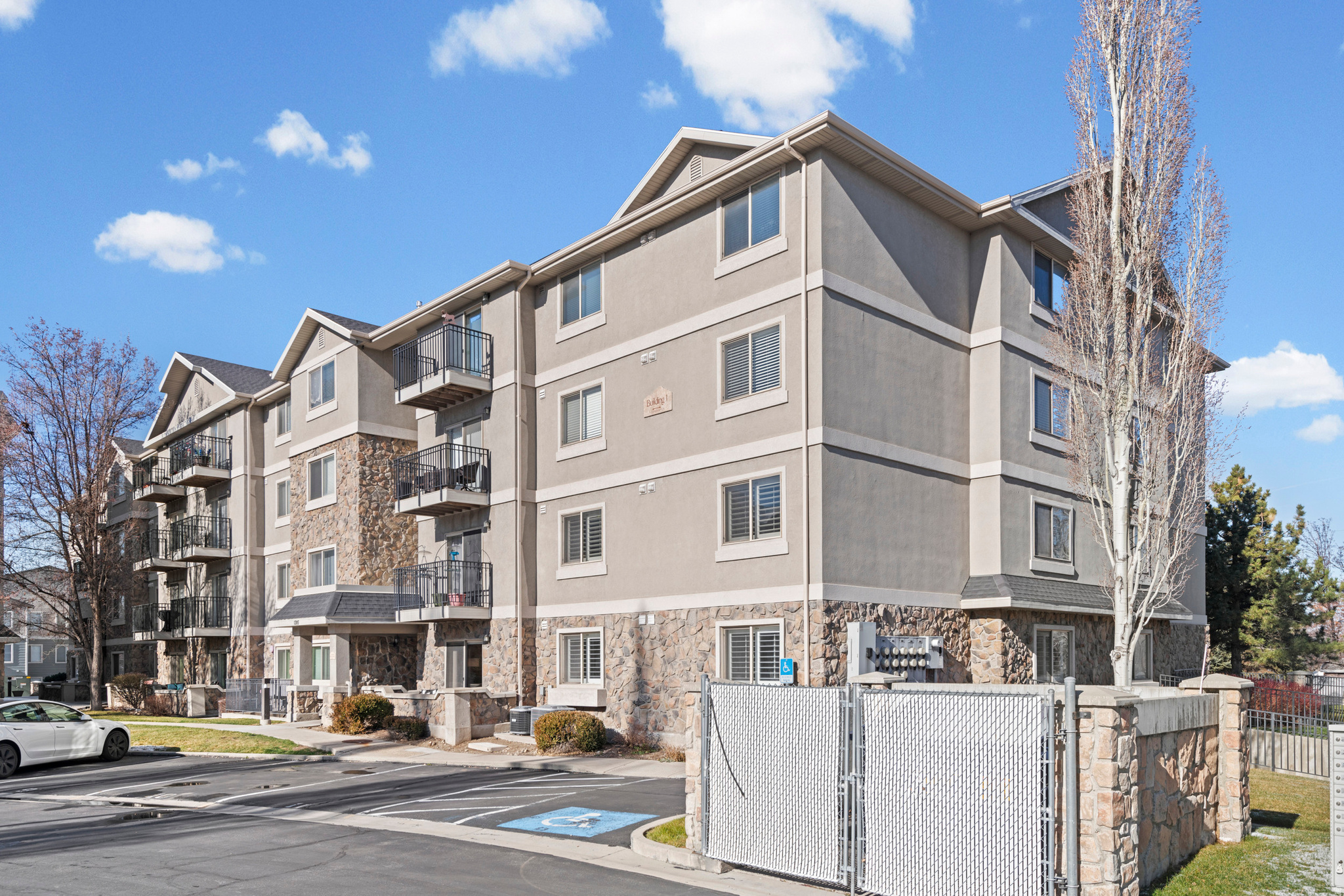 STONE HAVEN - Residential