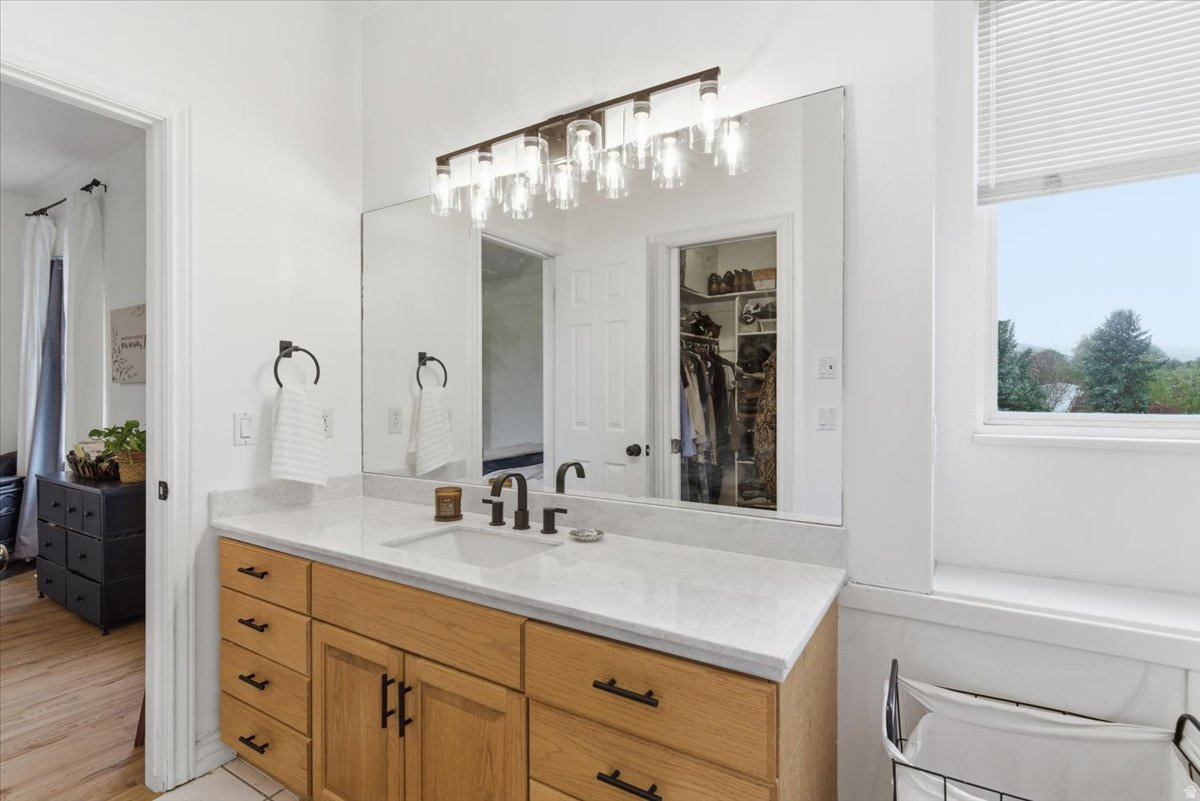 MOUNTAIN SHADOWS - Residential