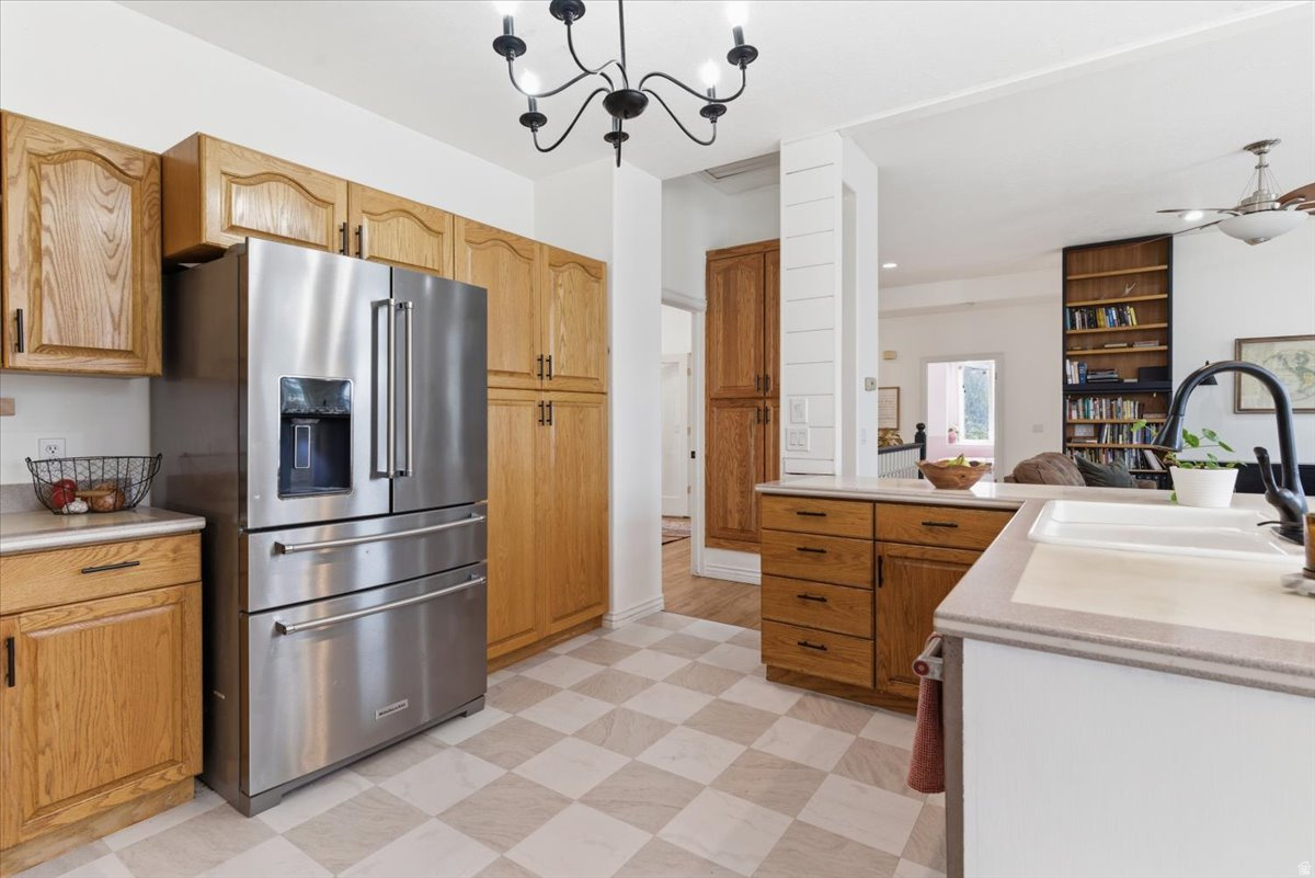 MOUNTAIN SHADOWS - Residential