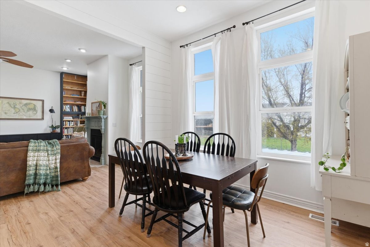 MOUNTAIN SHADOWS - Residential