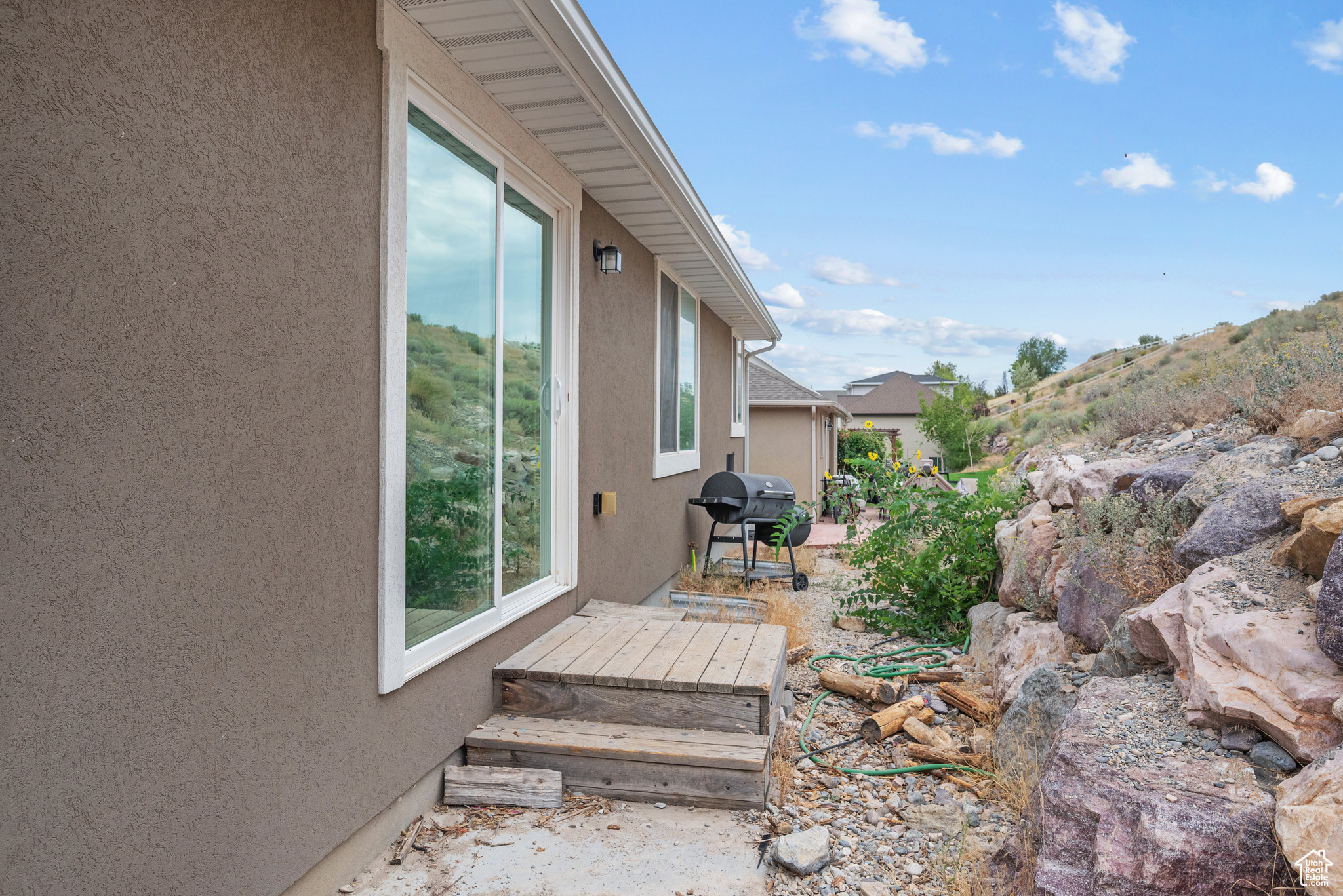 EAST MOUNTAIN - Residential