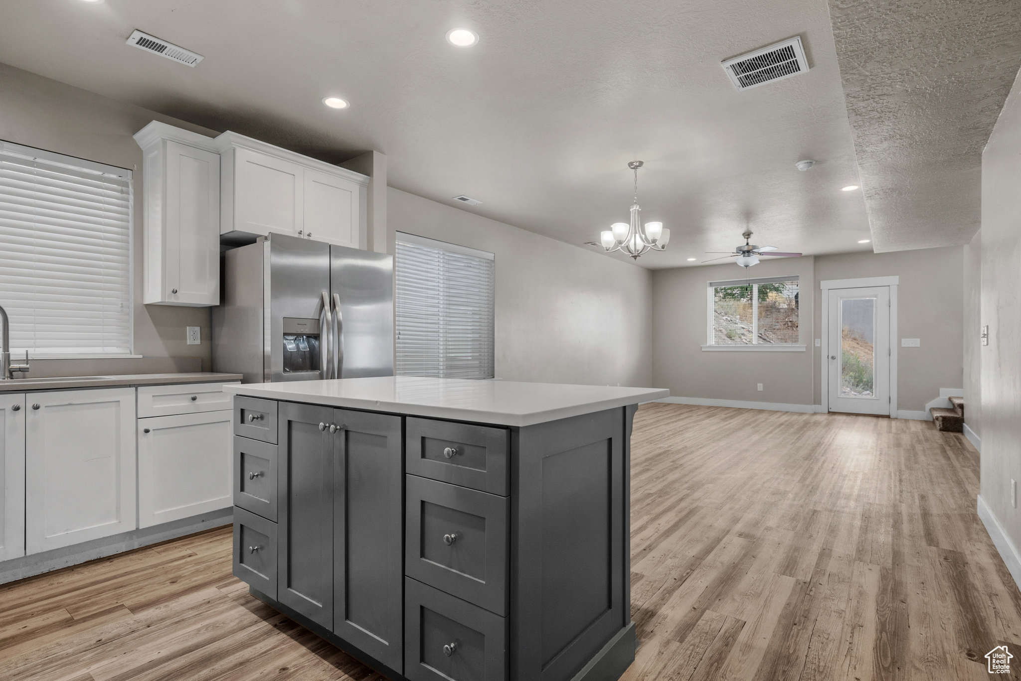 EAST MOUNTAIN - Residential