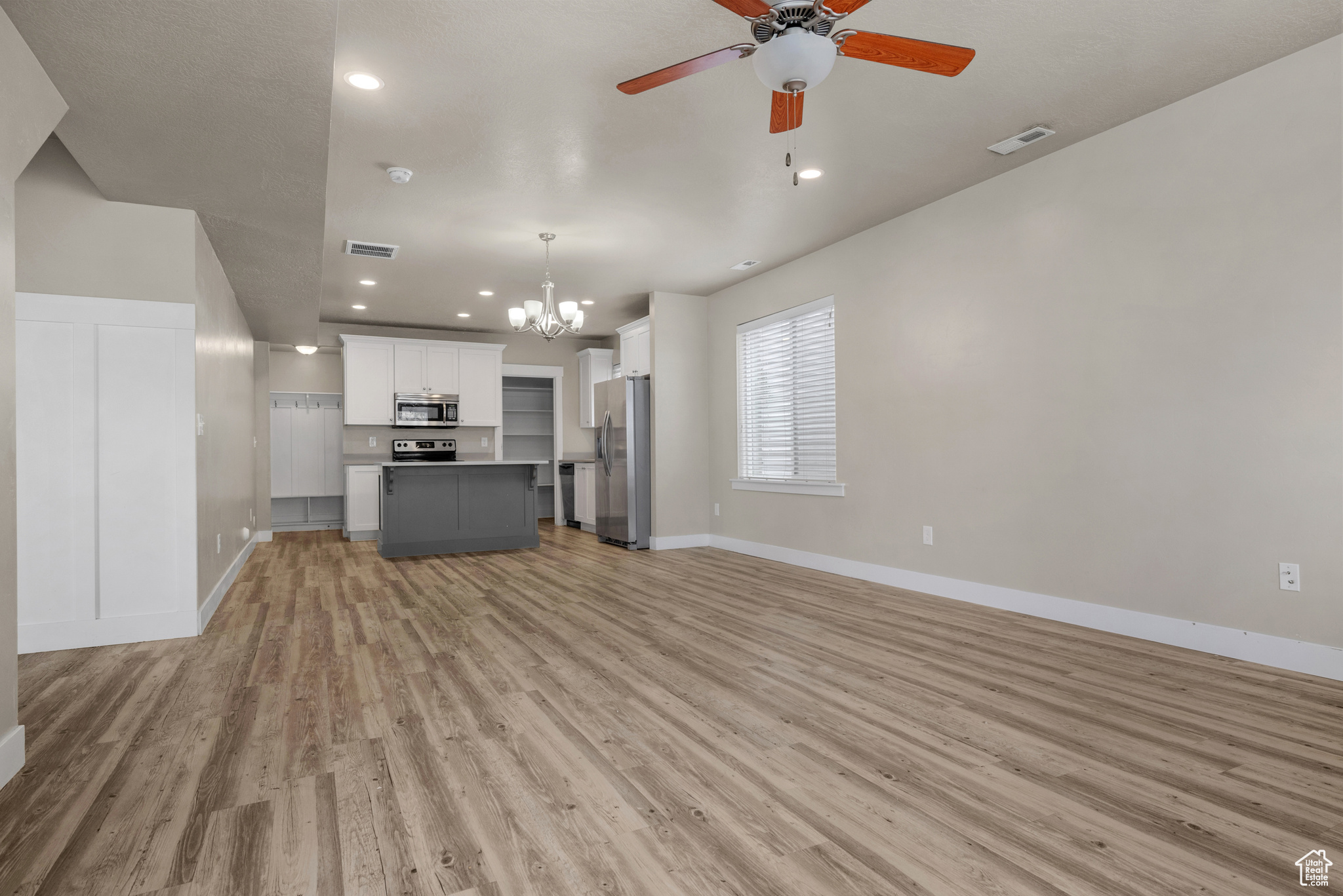 EAST MOUNTAIN - Residential