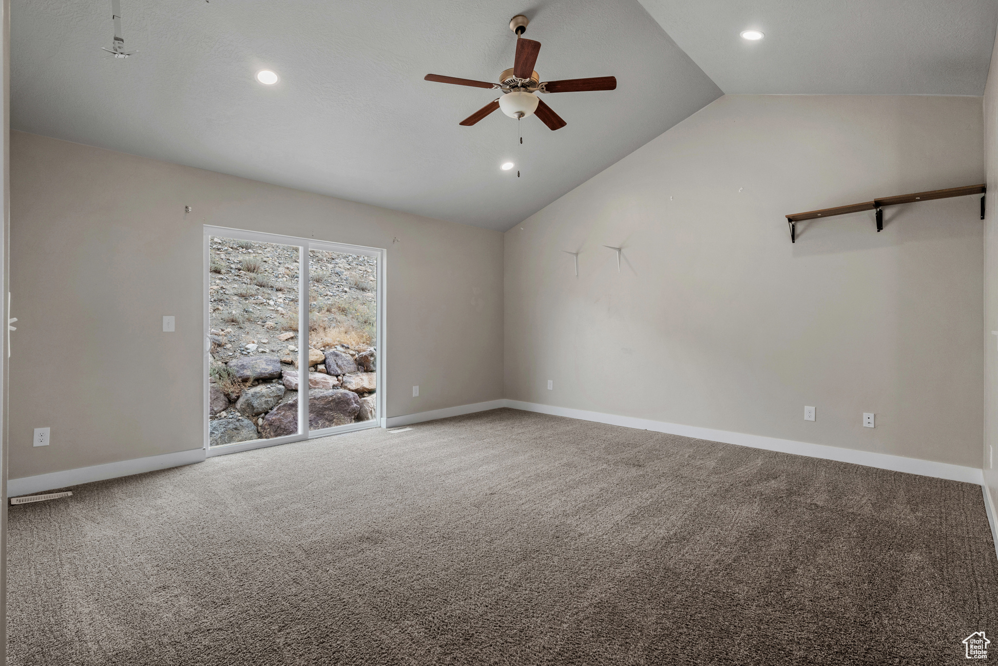 EAST MOUNTAIN - Residential