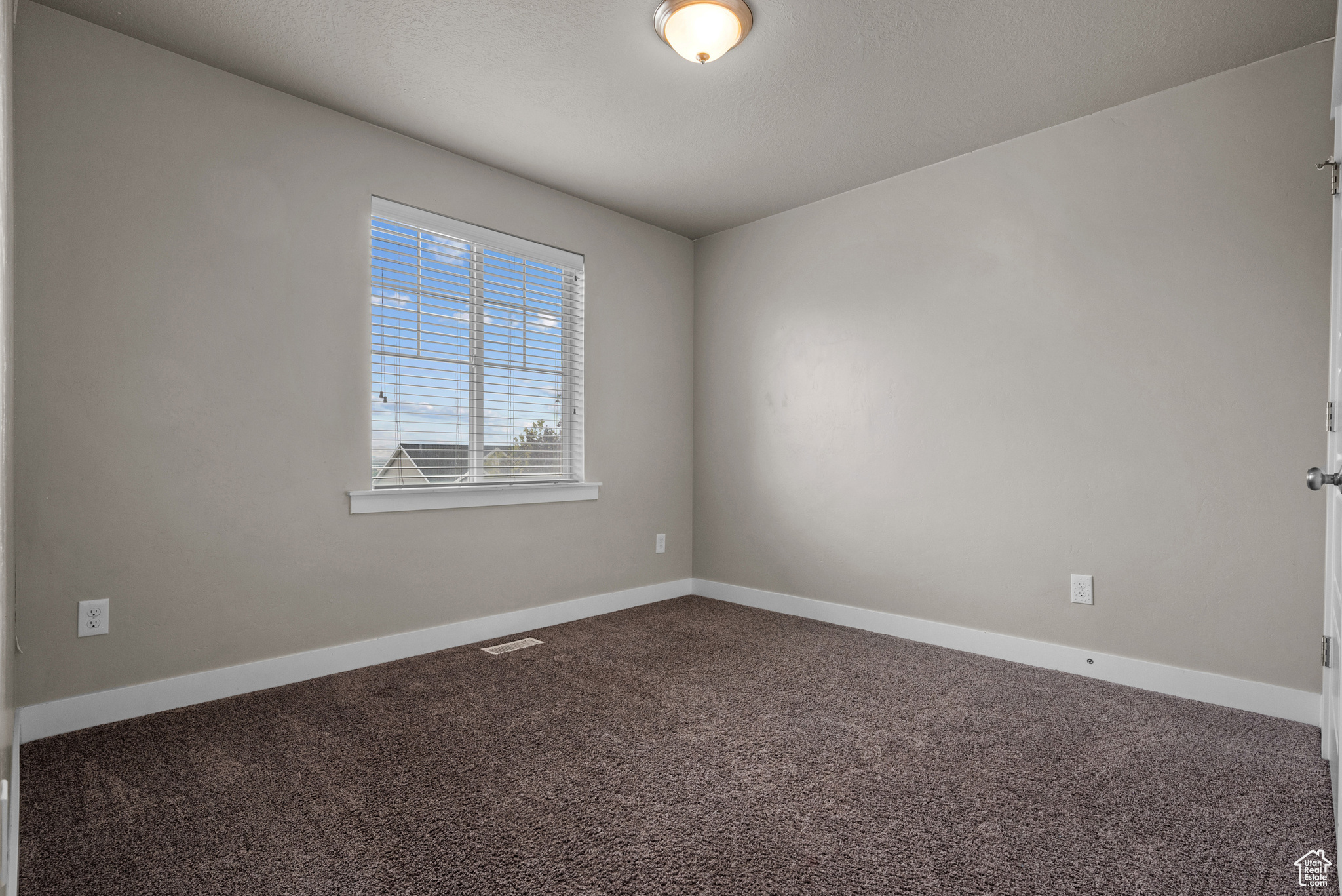 EAST MOUNTAIN - Residential