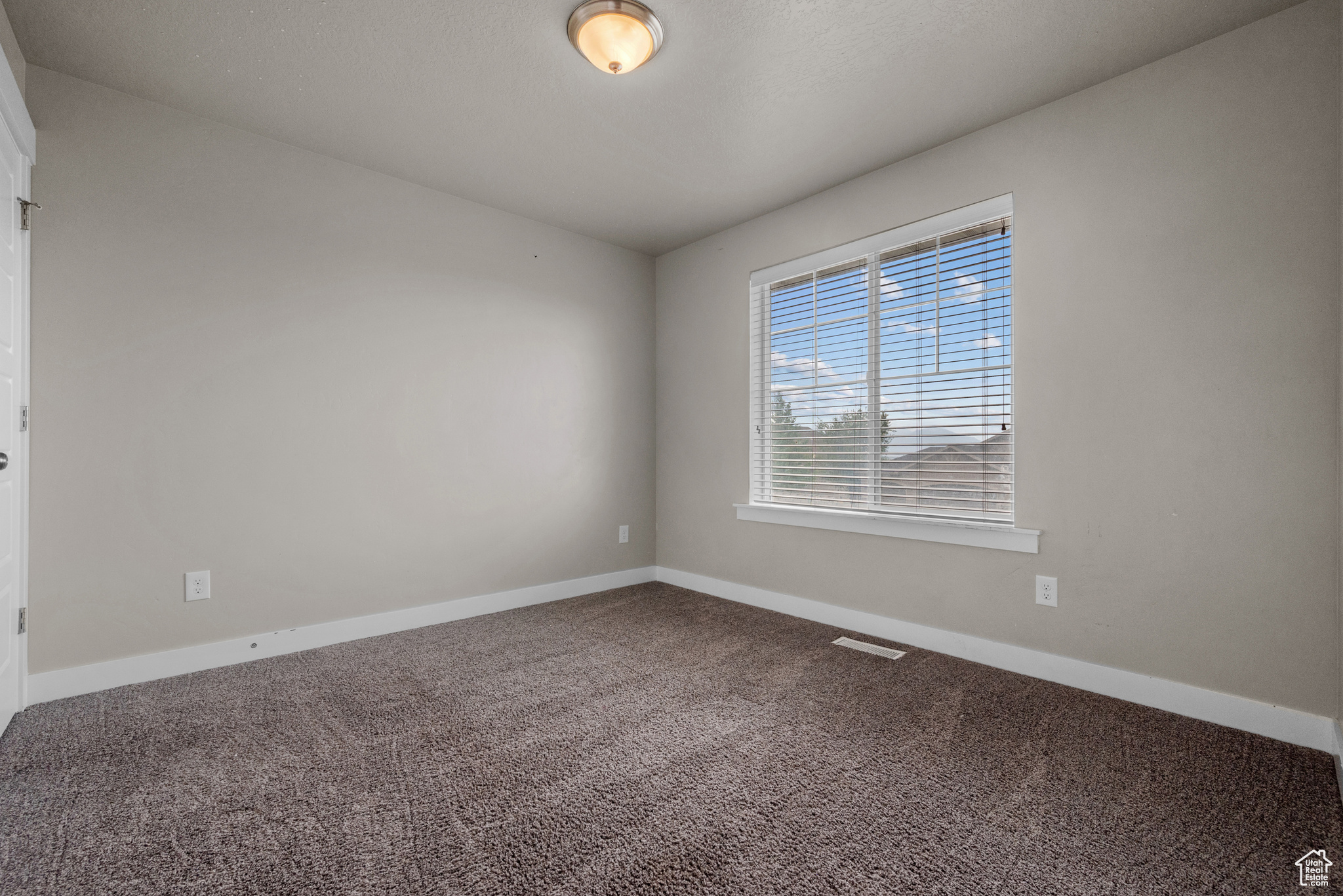 EAST MOUNTAIN - Residential