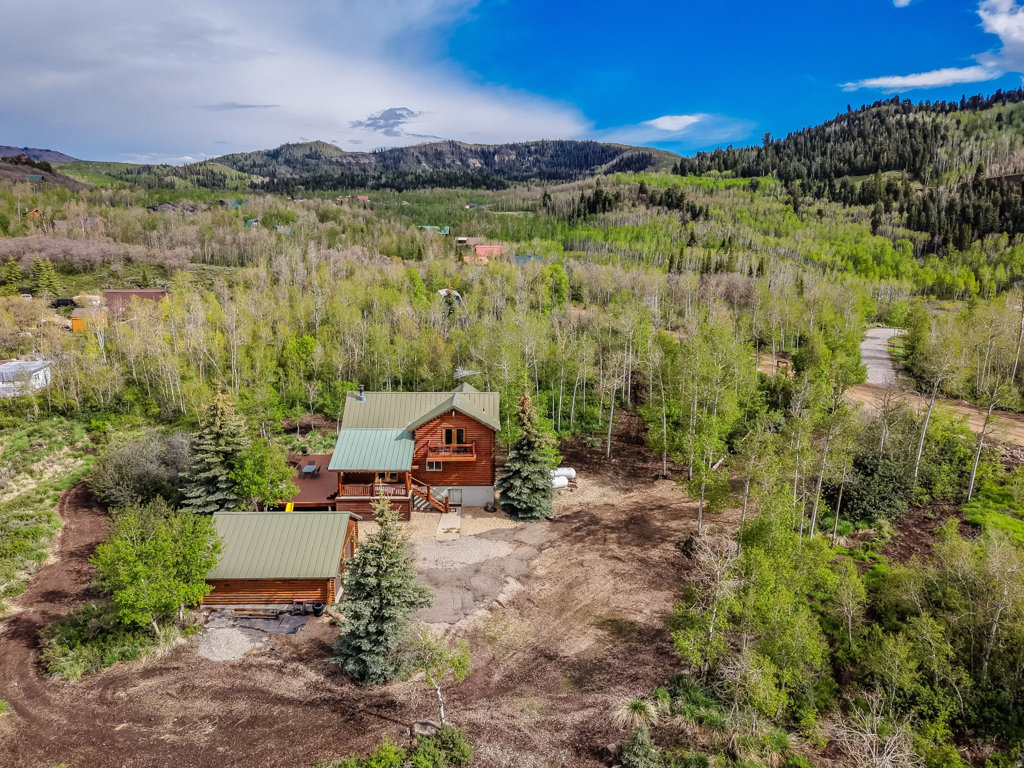 TIMBER LAKES - Residential