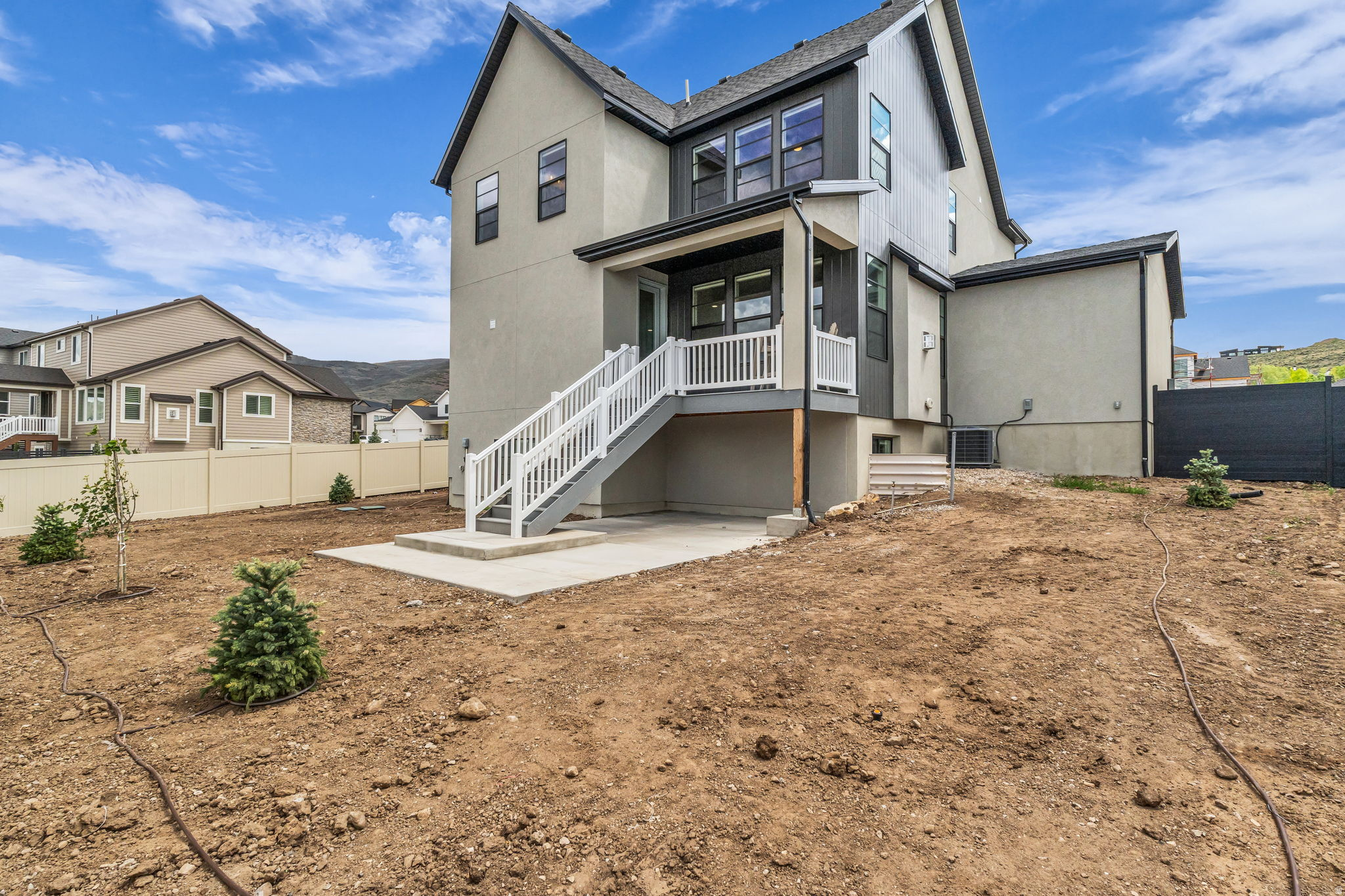 COYOTE RIDGE - Residential