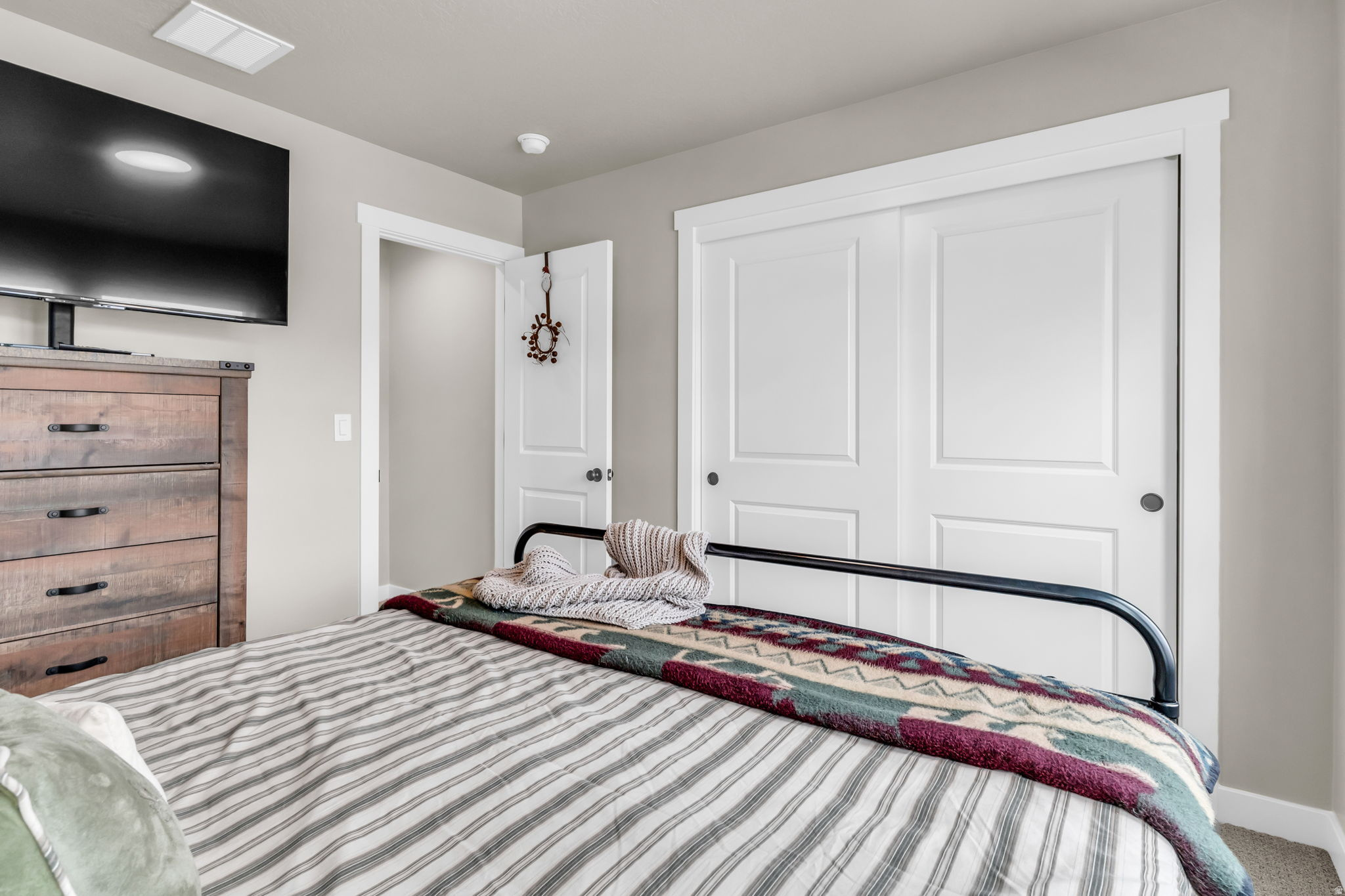 COYOTE RIDGE - Residential