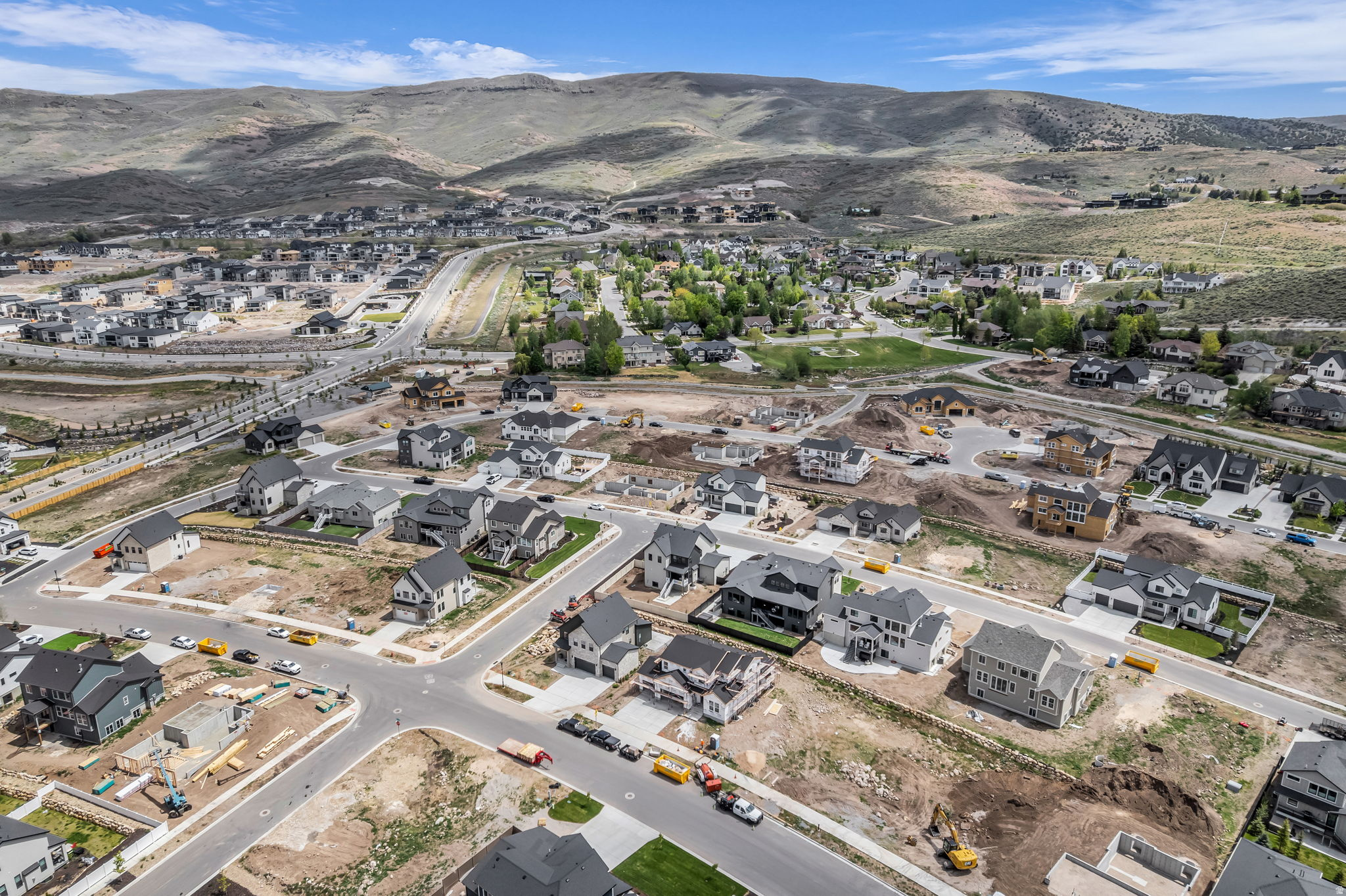 COYOTE RIDGE - Residential