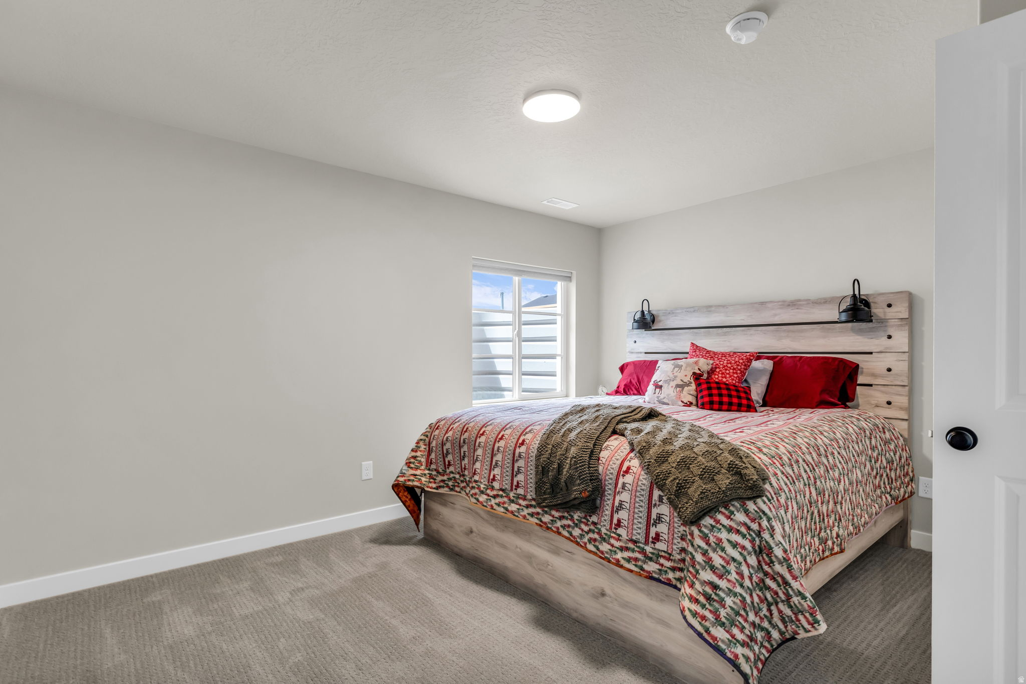 COYOTE RIDGE - Residential