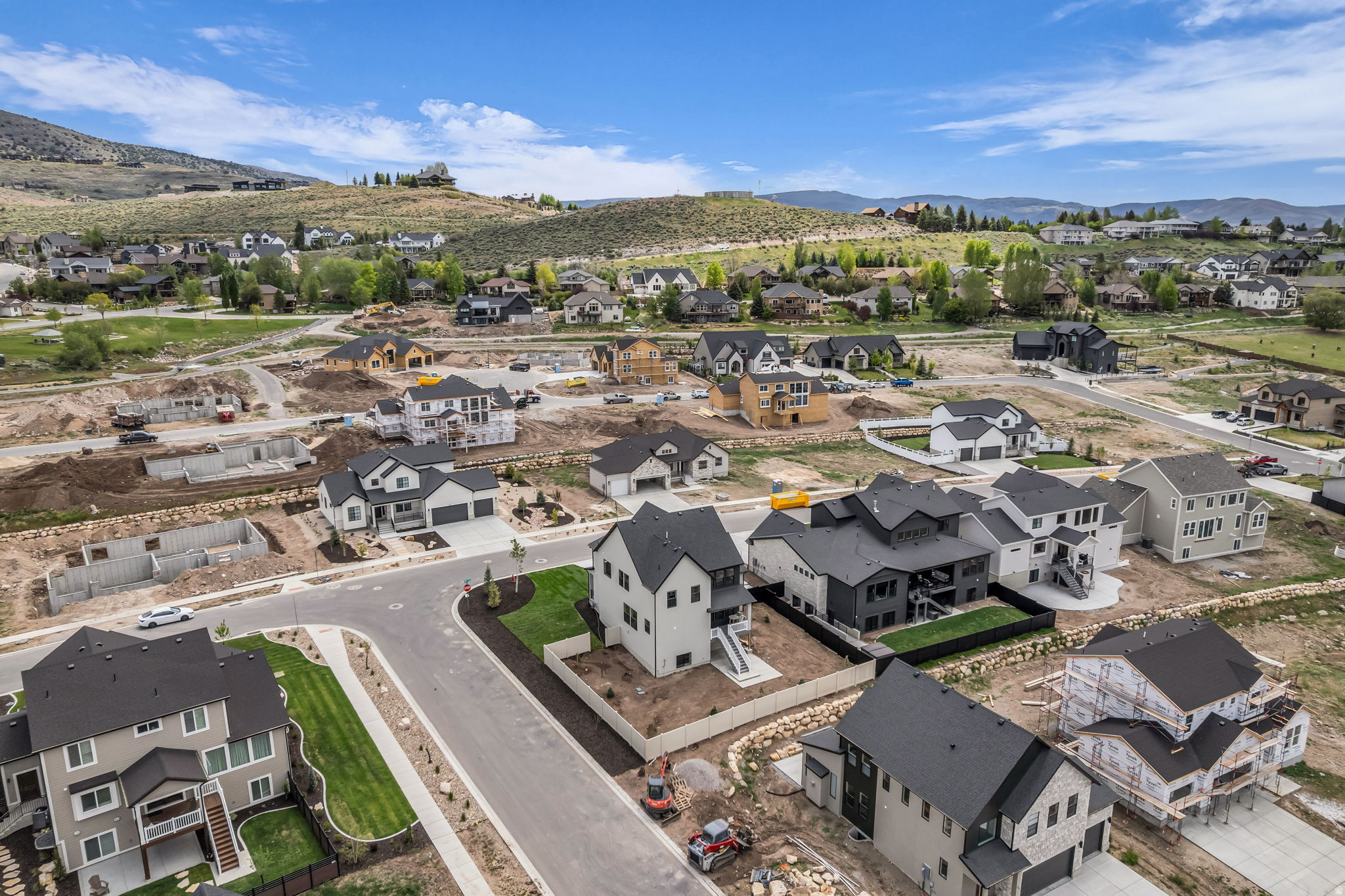 COYOTE RIDGE - Residential