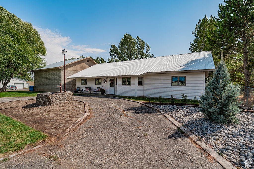 462 Walnut St, Ashton, Idaho image 4