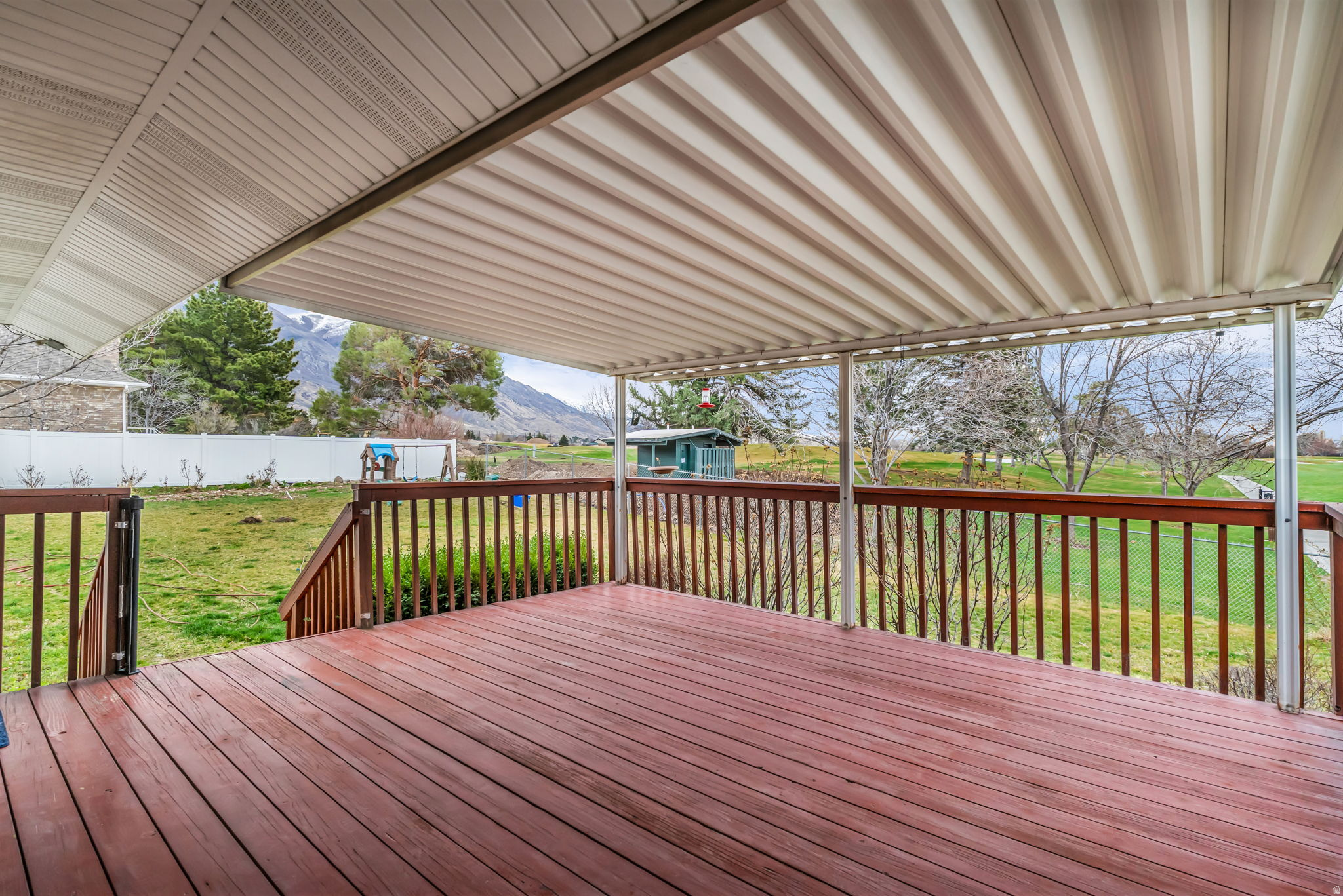 ALPINE COUNTRY CLUB - Residential