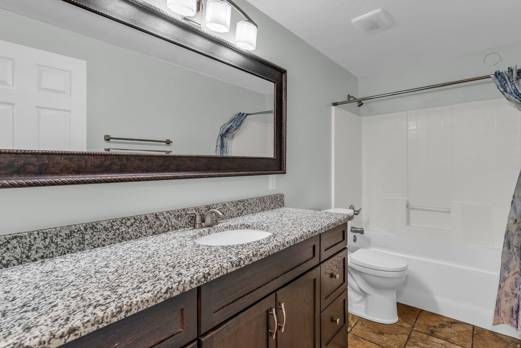 ALPINE COUNTRY CLUB - Residential