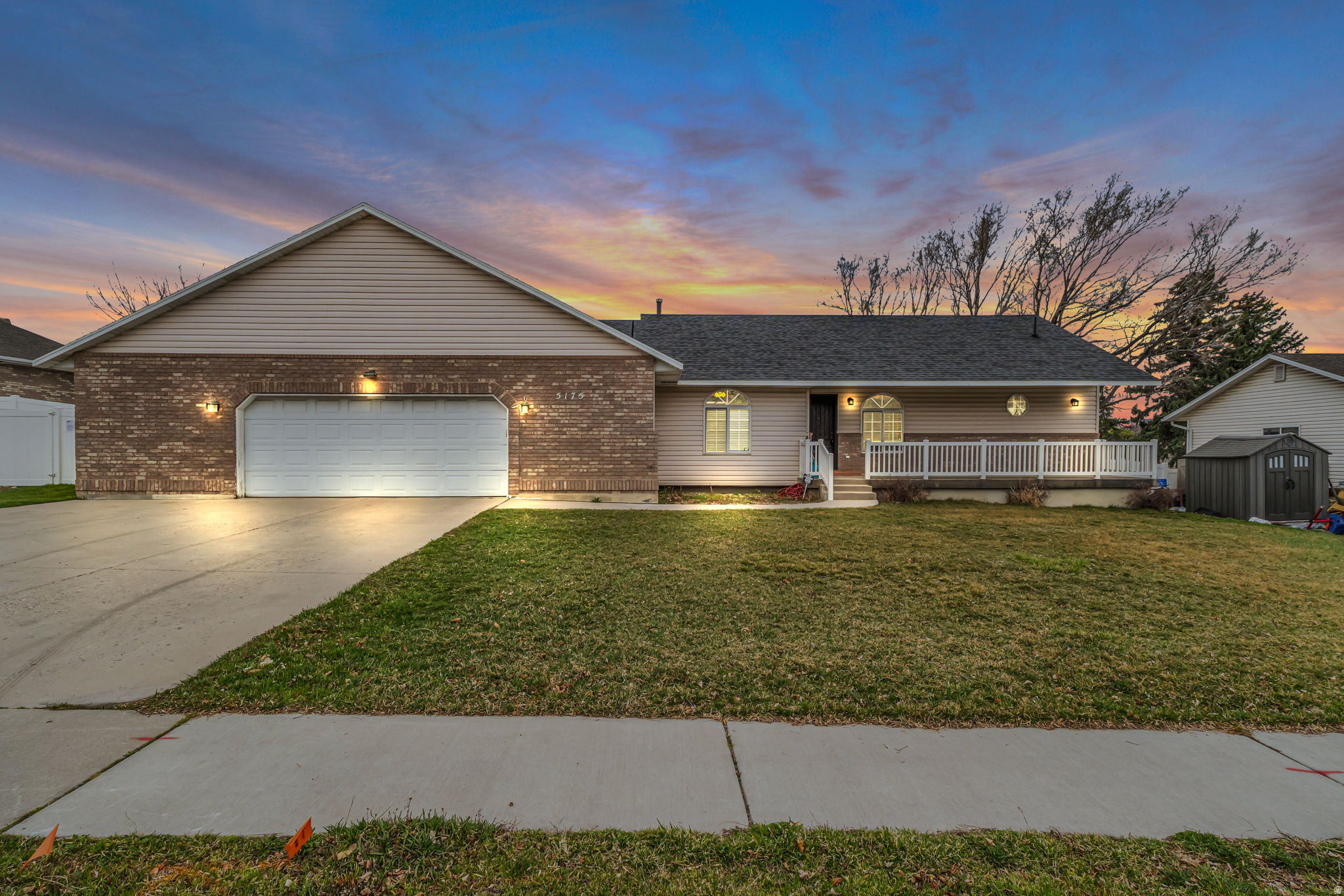 ALPINE COUNTRY CLUB - Residential