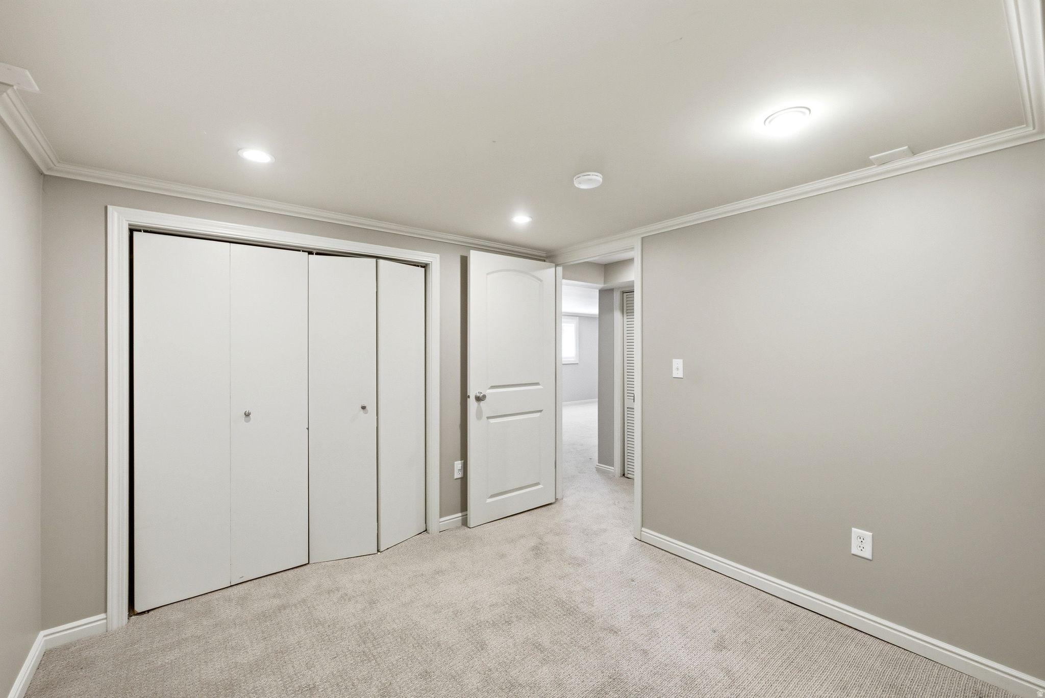 COUNTRY CLUB HEIGHTS - Residential