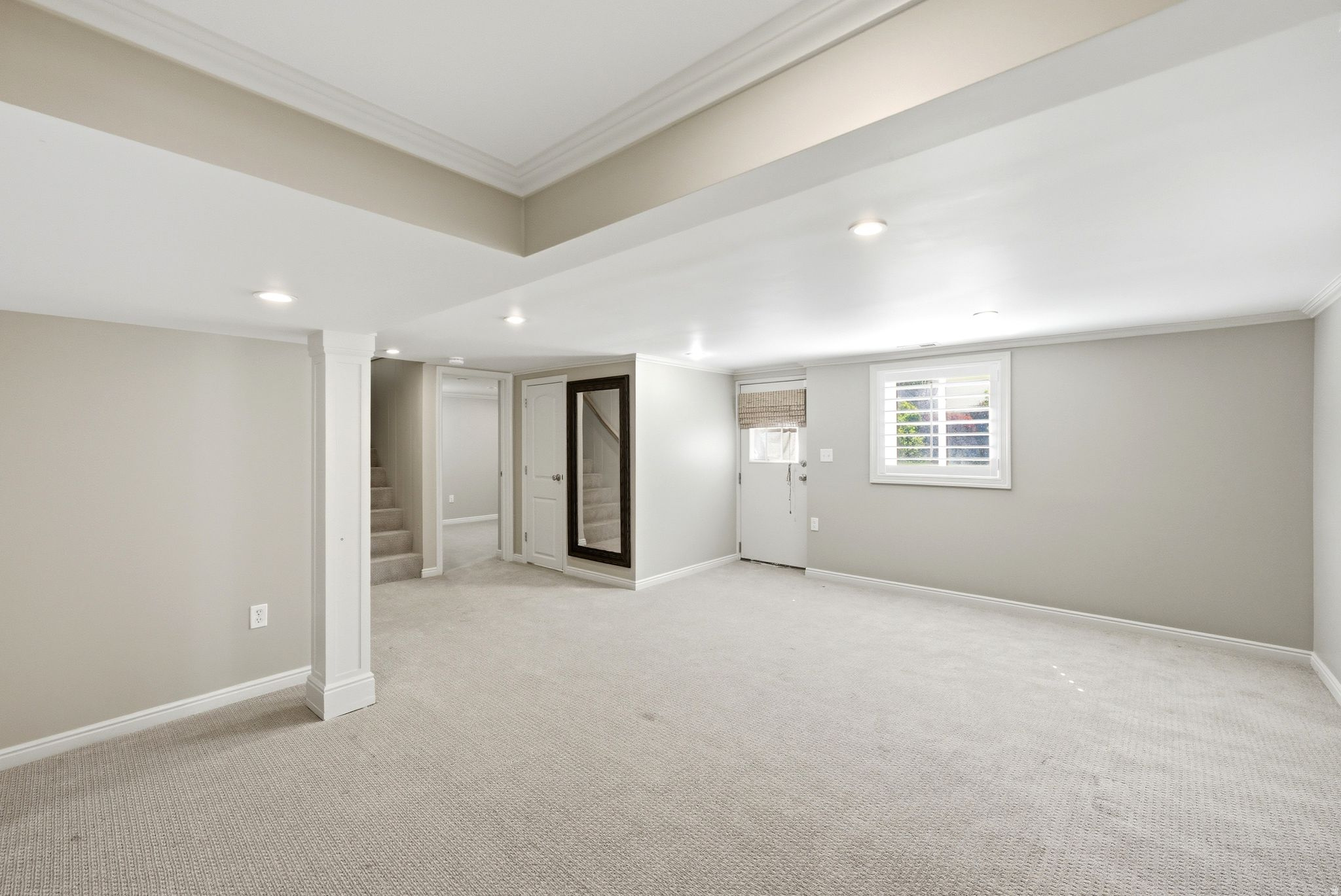 COUNTRY CLUB HEIGHTS - Residential