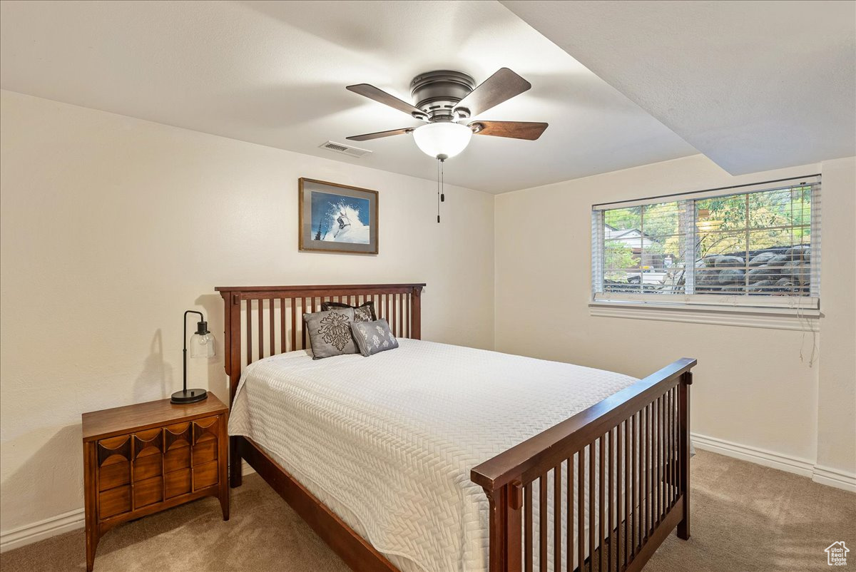 HIDDEN OAK E - Residential