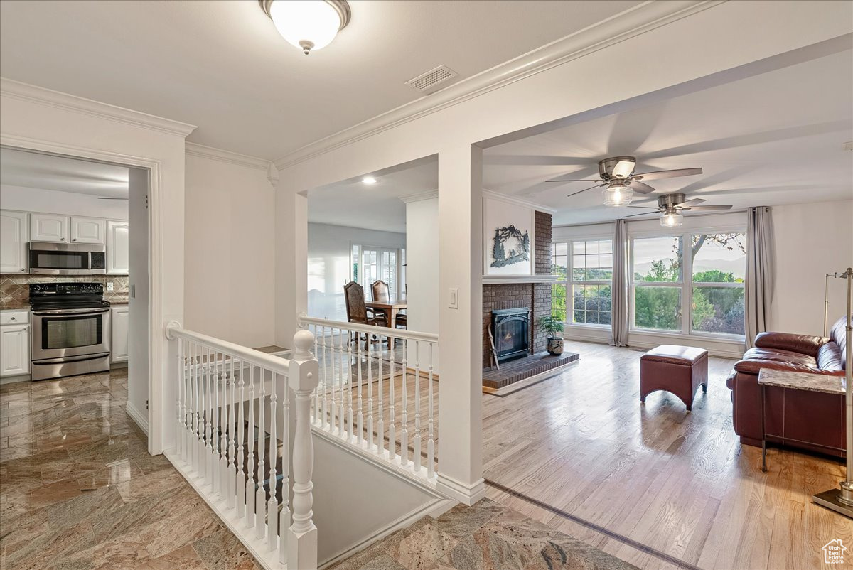 HIDDEN OAK E - Residential