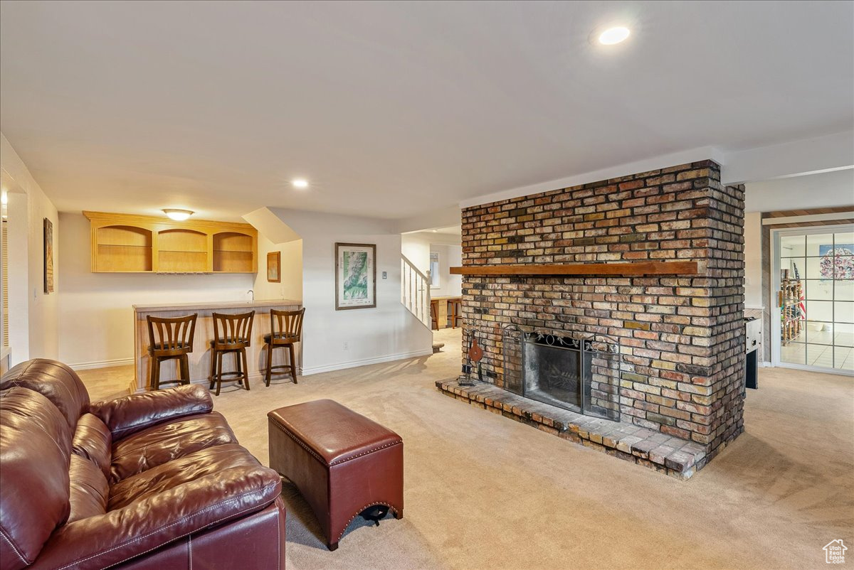 HIDDEN OAK E - Residential