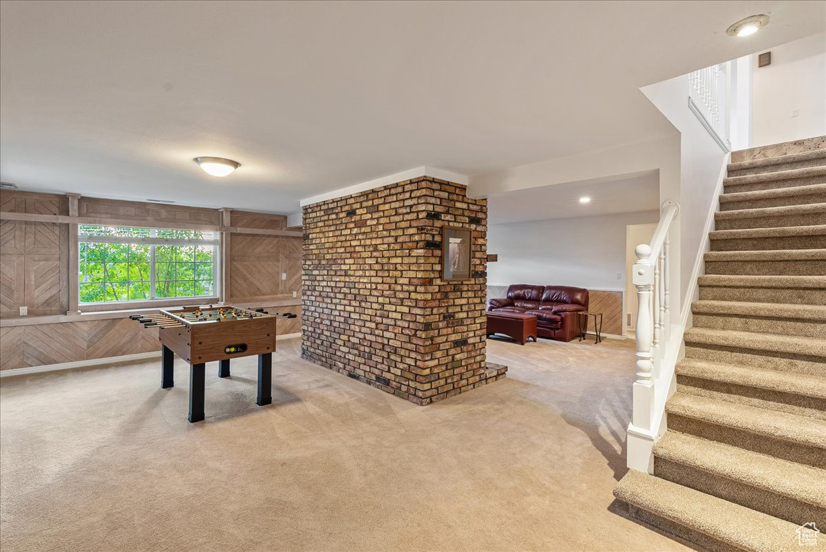 HIDDEN OAK E - Residential