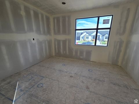 Tiny photo for 1566 W PHEASANT MEADOW DR, Kaysville, UT 84037 (MLS # 2114357)