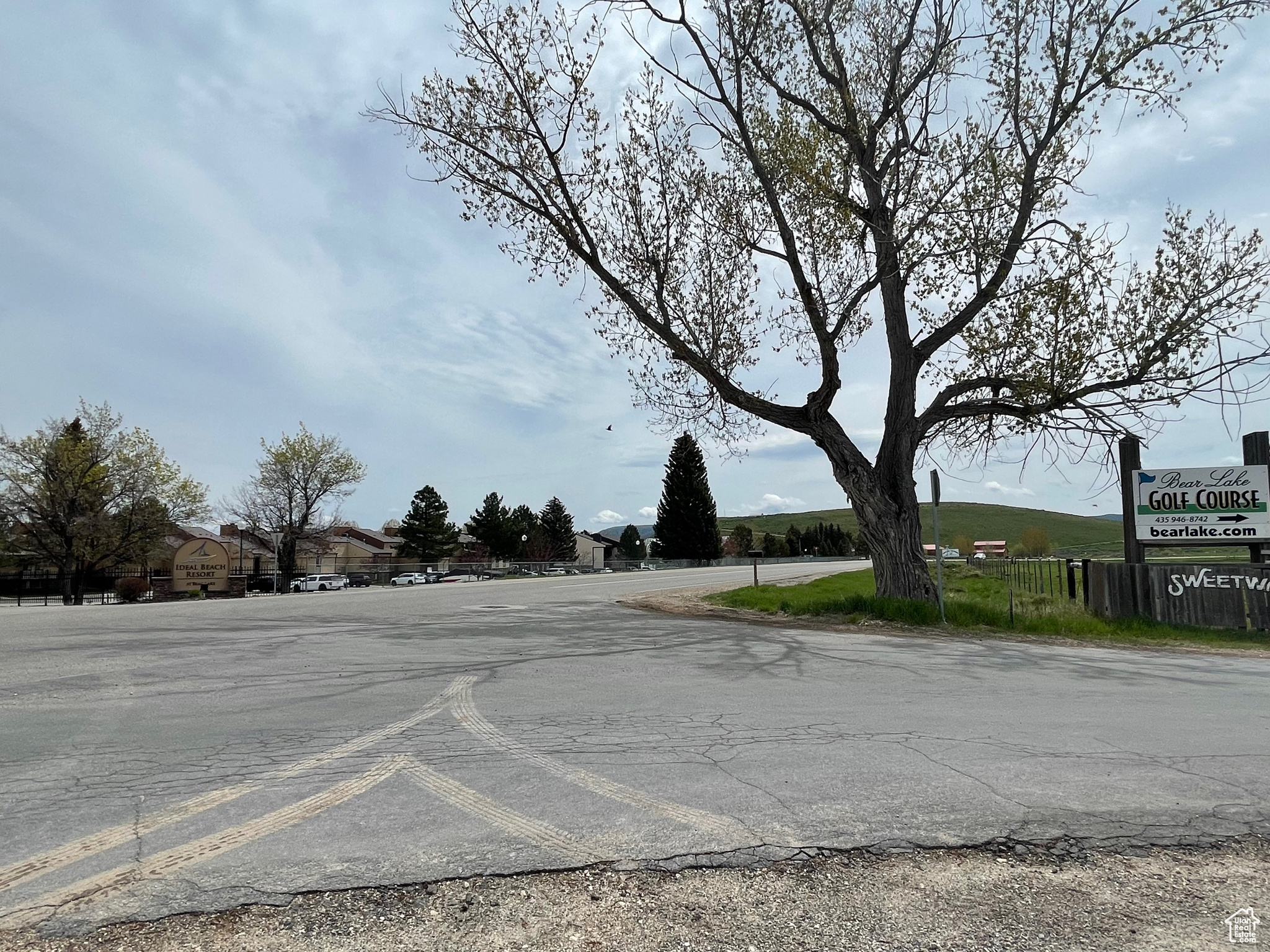 2195 S Bear Lake Blvd, Garden City, Utah image 1