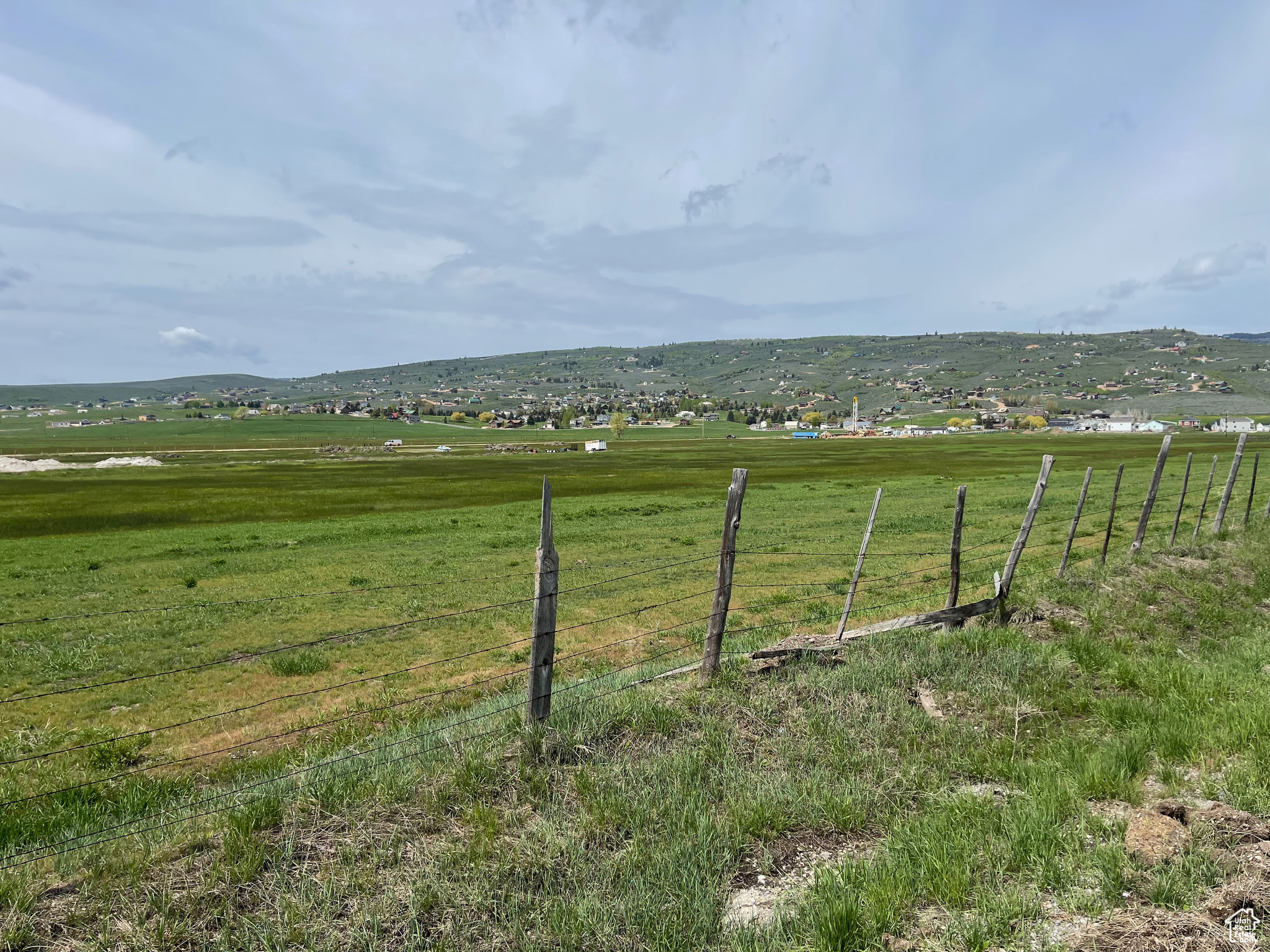 2195 S Bear Lake Blvd, Garden City, Utah image 2