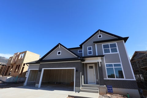 Photo of 1280 E AMARYLLIS WAY, Layton, UT 84040 (MLS # 2183557)