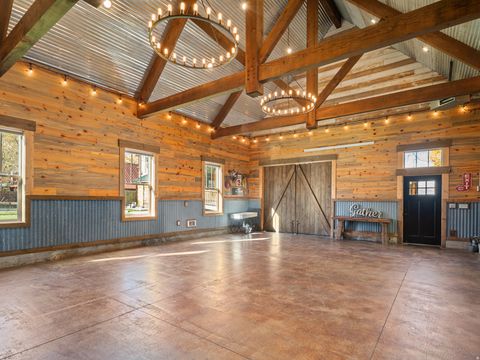 Tiny photo for 237 S 7400 E, Huntsville, UT 84317 (MLS # 2134566)