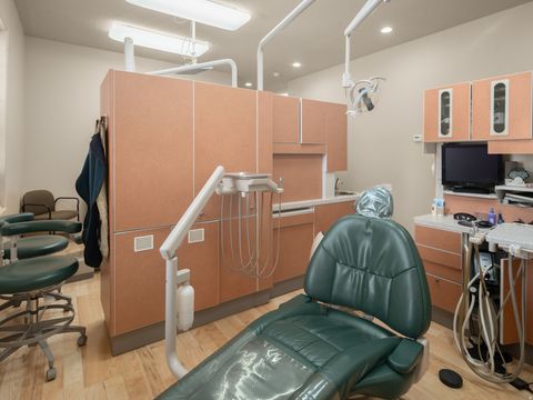 Tiny photo for 237 S 7400 E, Huntsville, UT 84317 (MLS # 2134566)