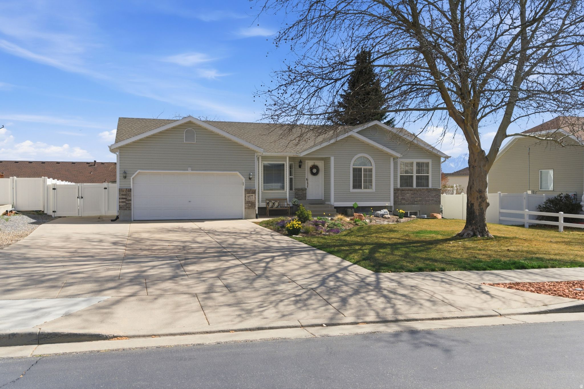 DIAMOND SUMMIT UNIT 1 - Residential