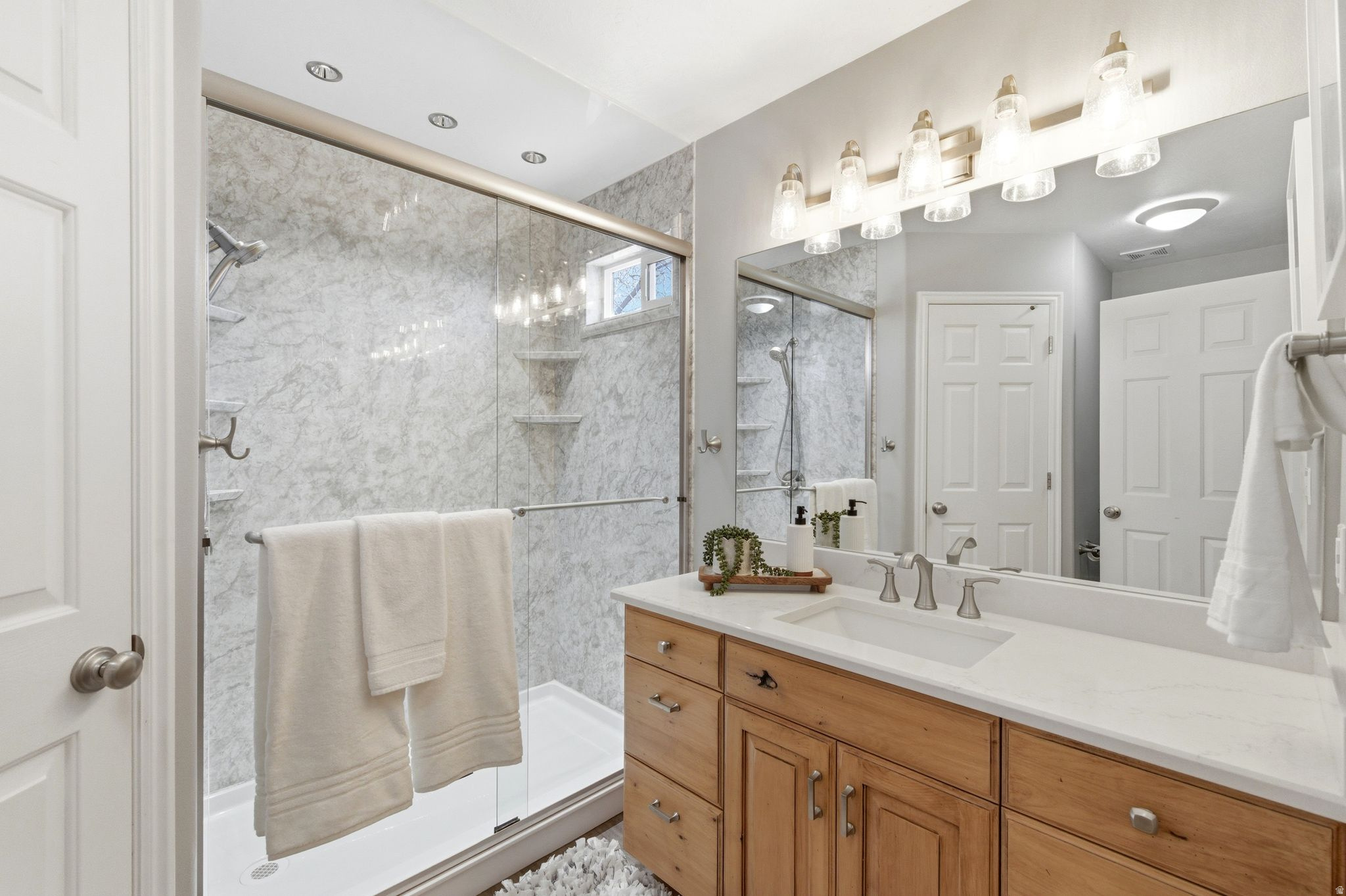 DIAMOND SUMMIT UNIT 1 - Residential