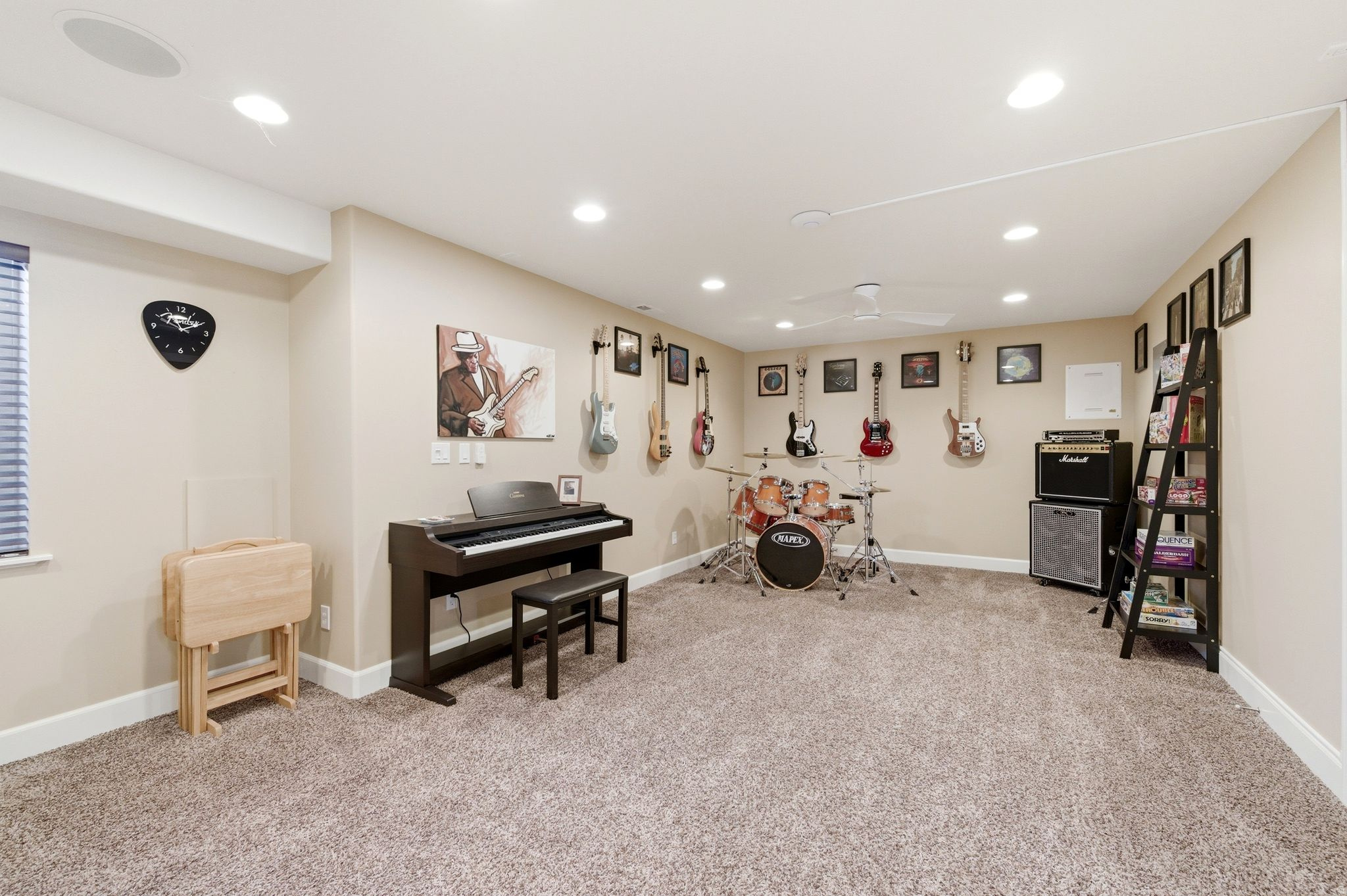 DIAMOND SUMMIT UNIT 1 - Residential